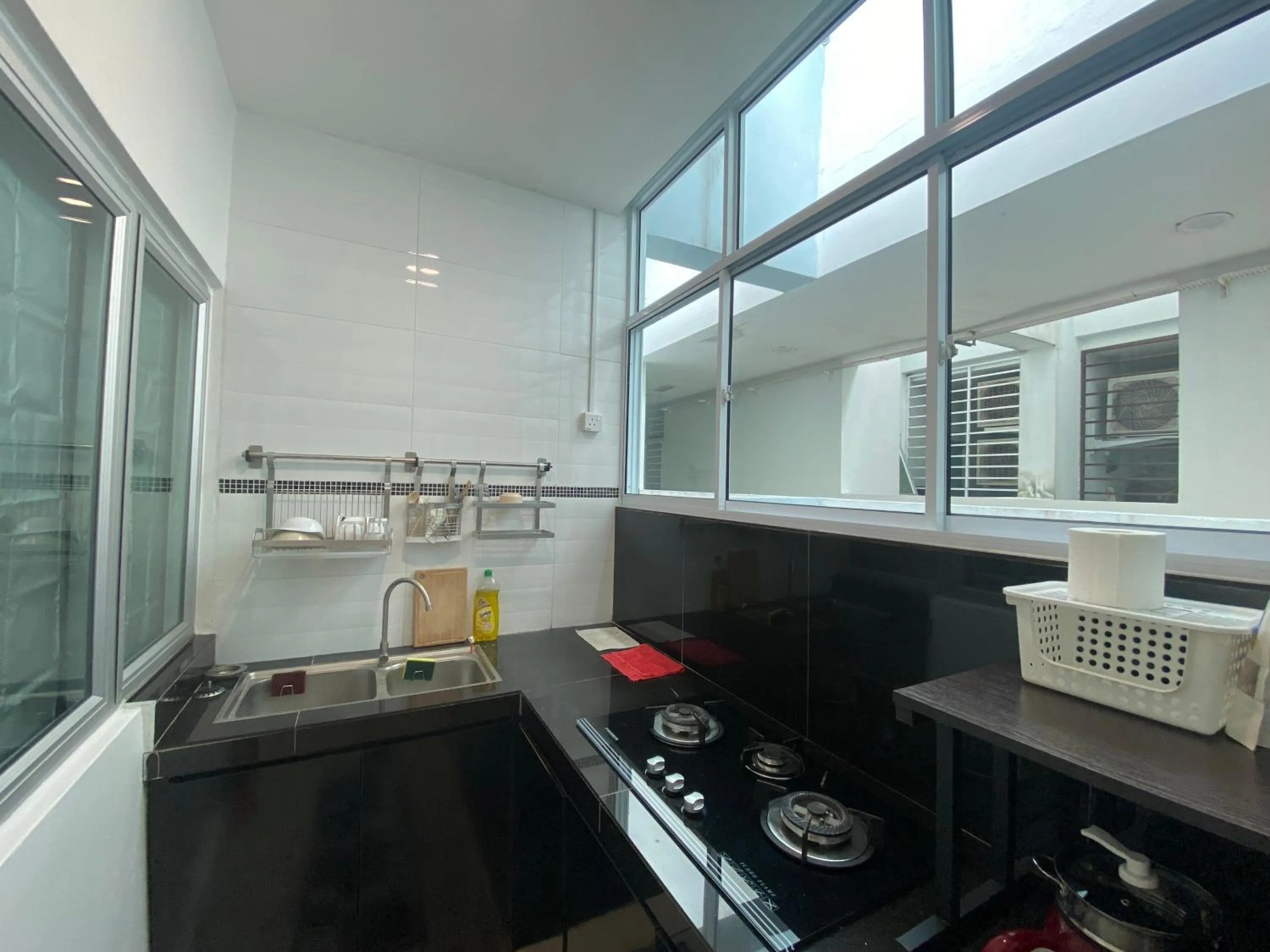 Kitchen or kitchenette in Papillon Escape