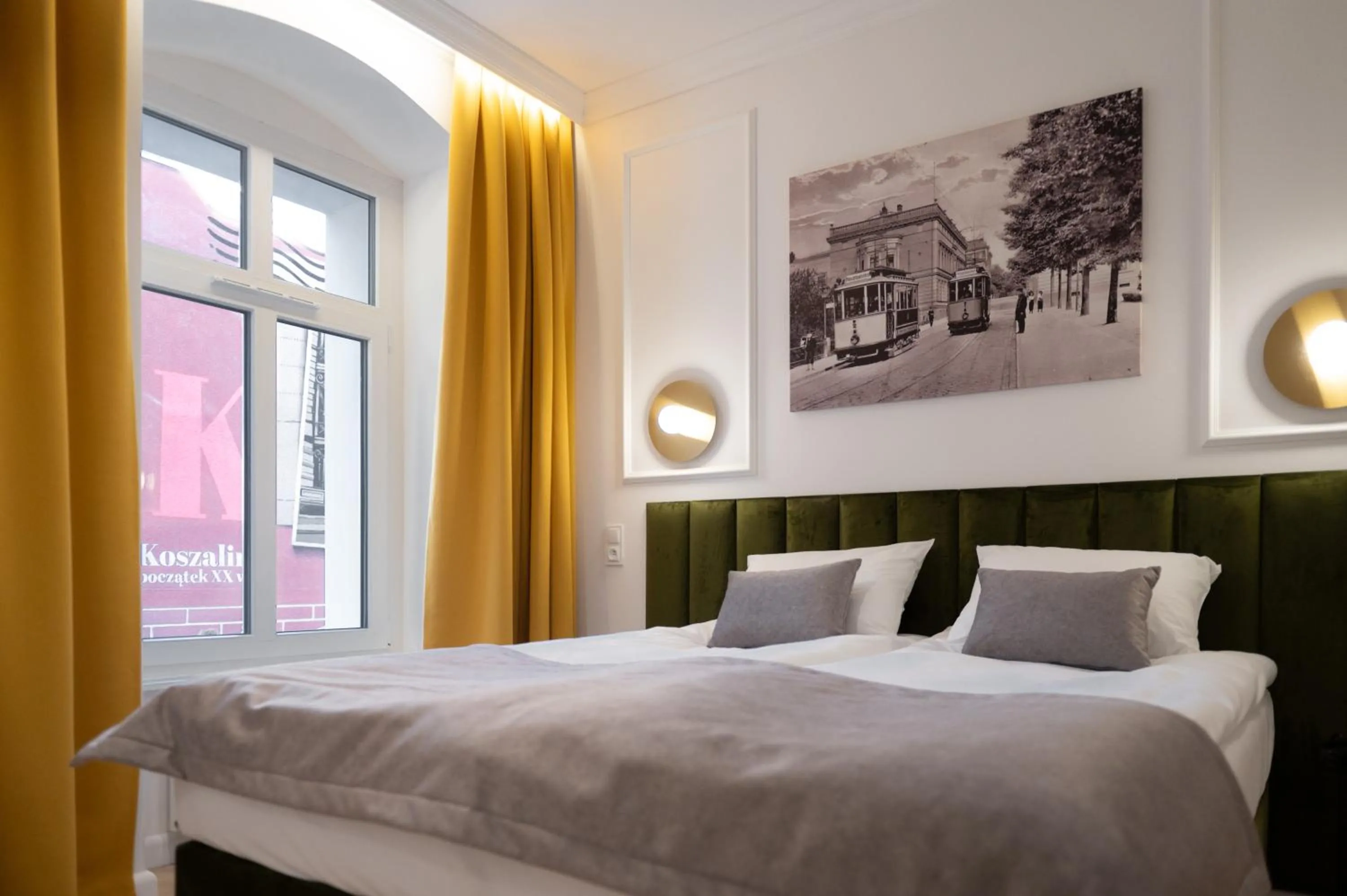Bed in Stara Drukarnia Aparthotel