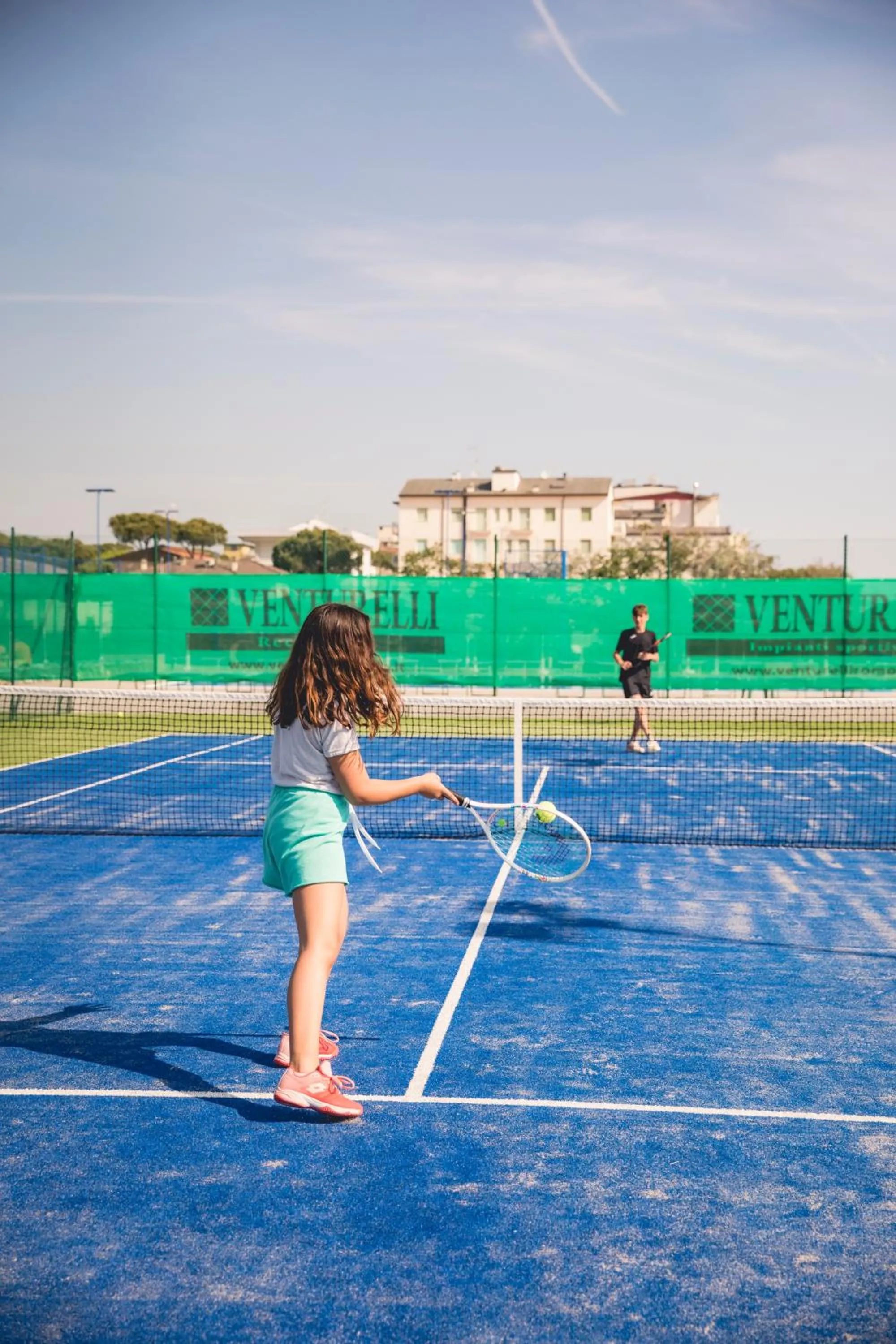 Tennis court in Hotel Baya - in centro, sul mare