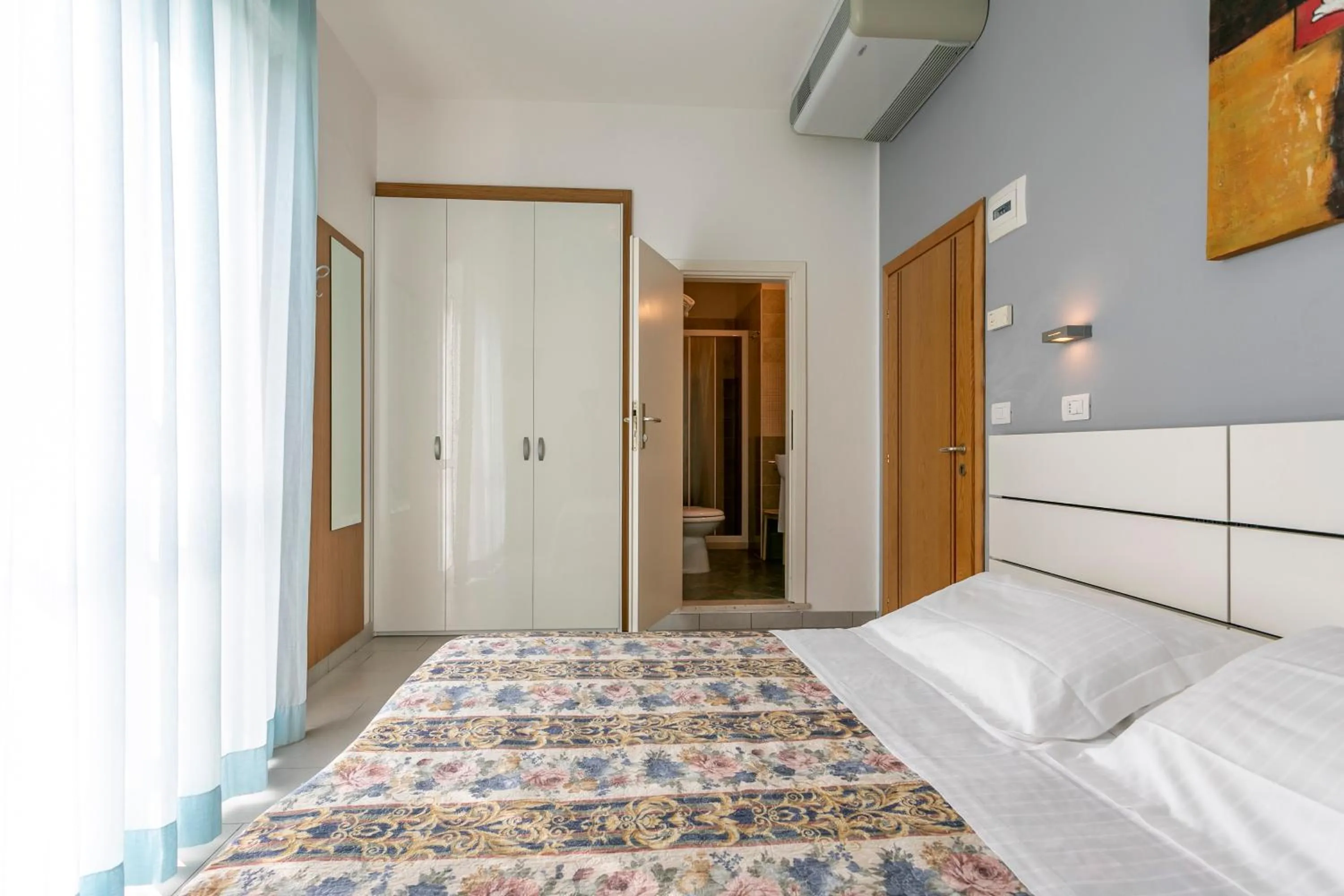 Bathroom in Hotel Baya - in centro, sul mare