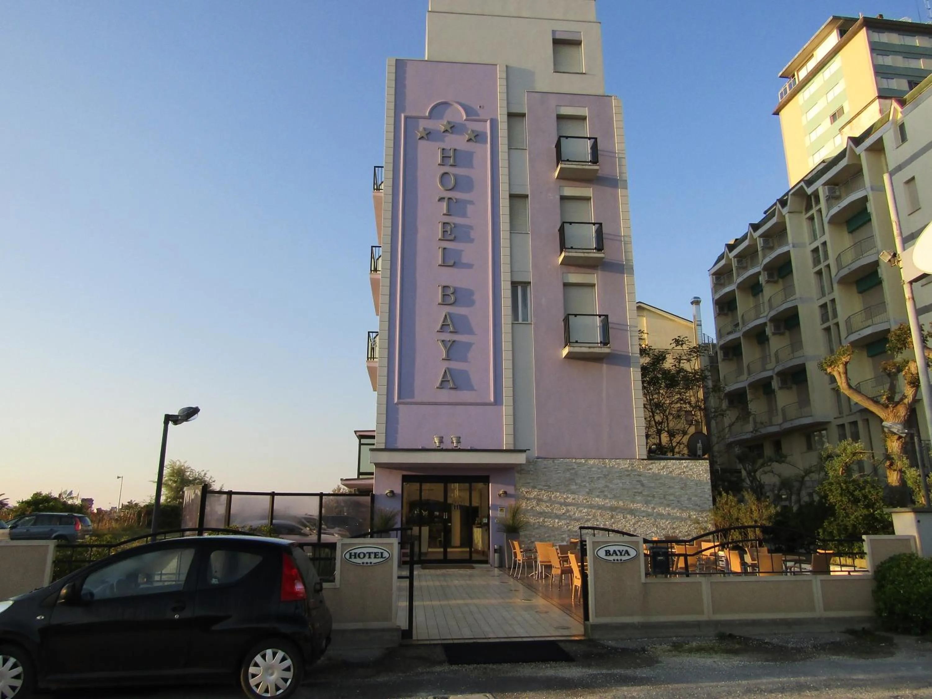 Property building in Hotel Baya - in centro, sul mare