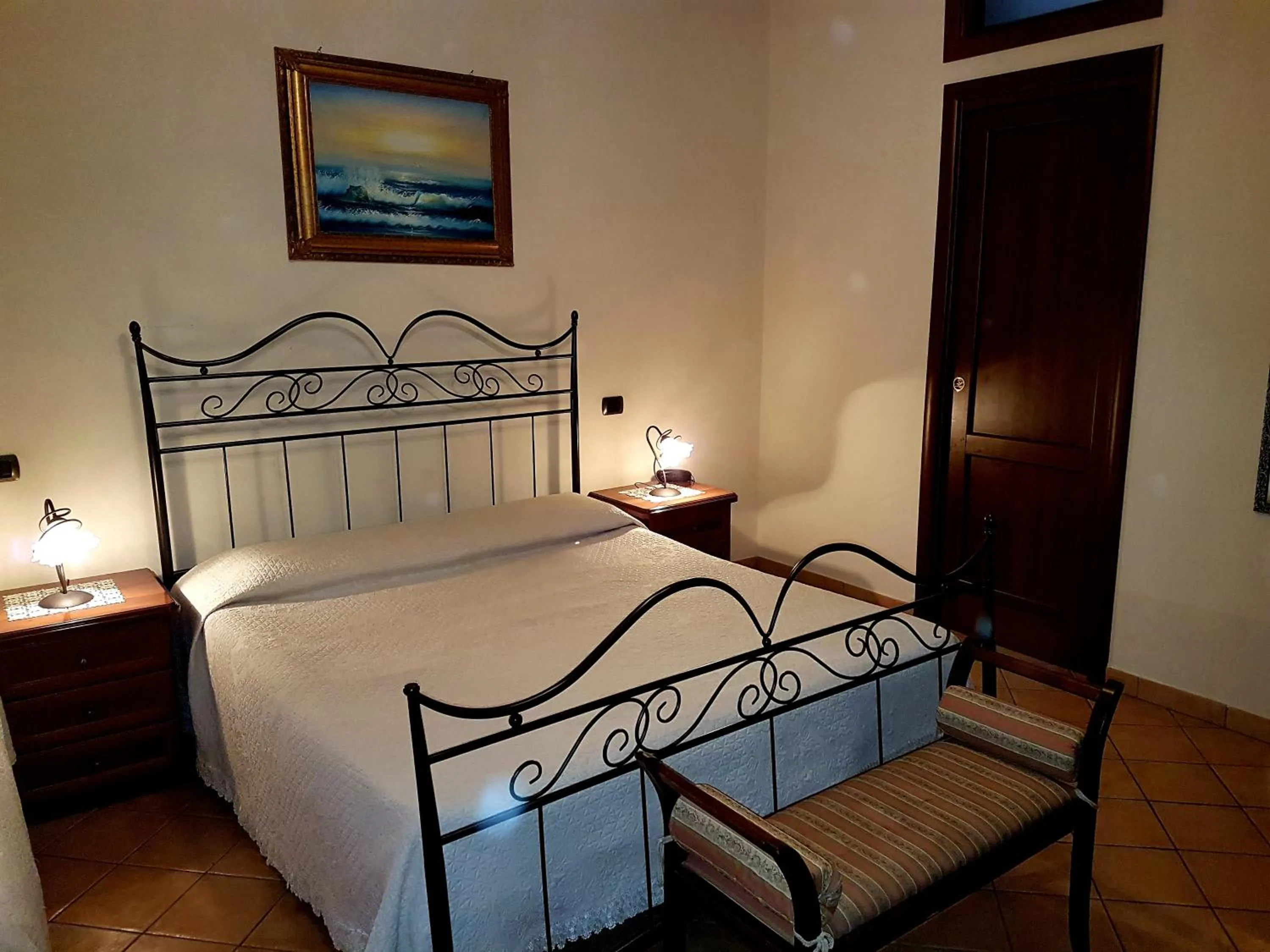 Bed in Hotel Scalinatella