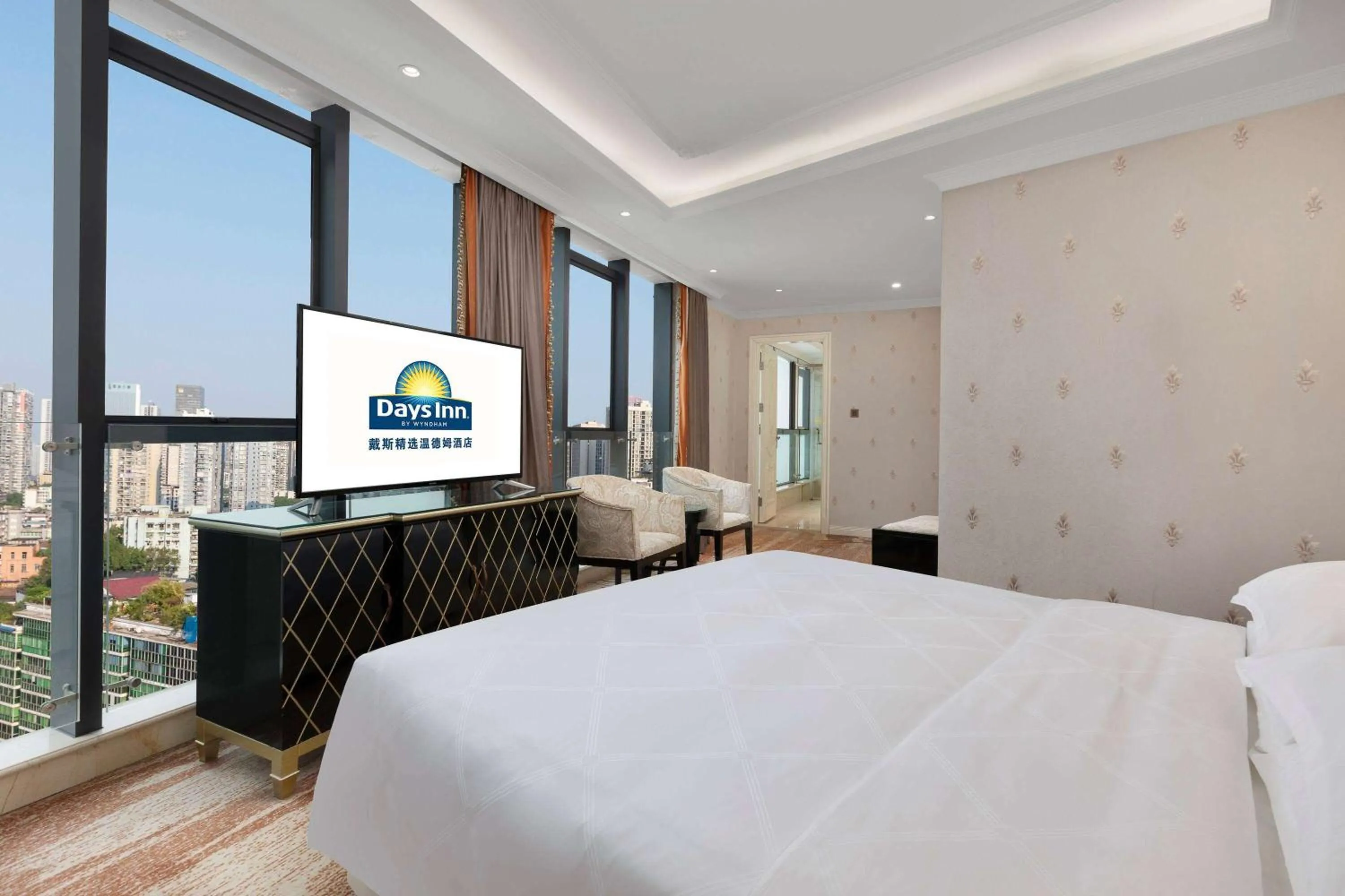 Photo of the whole room in Days Inn by Wyndham Chongqing Jiulongpo