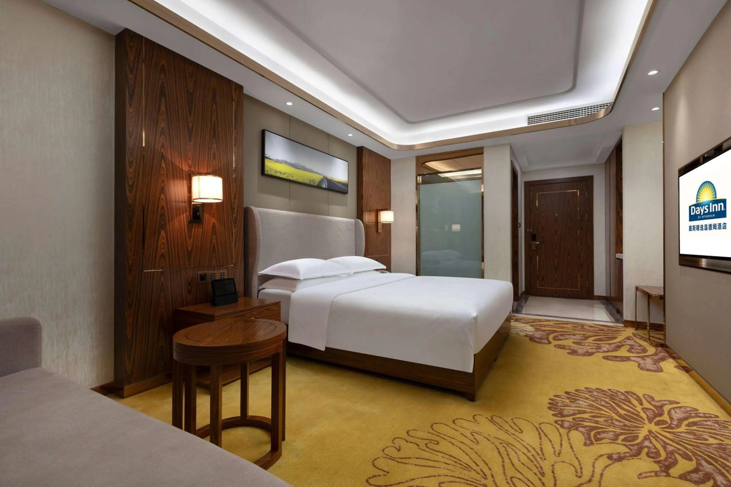 Photo of the whole room in Days Inn by Wyndham Chongqing Jiulongpo