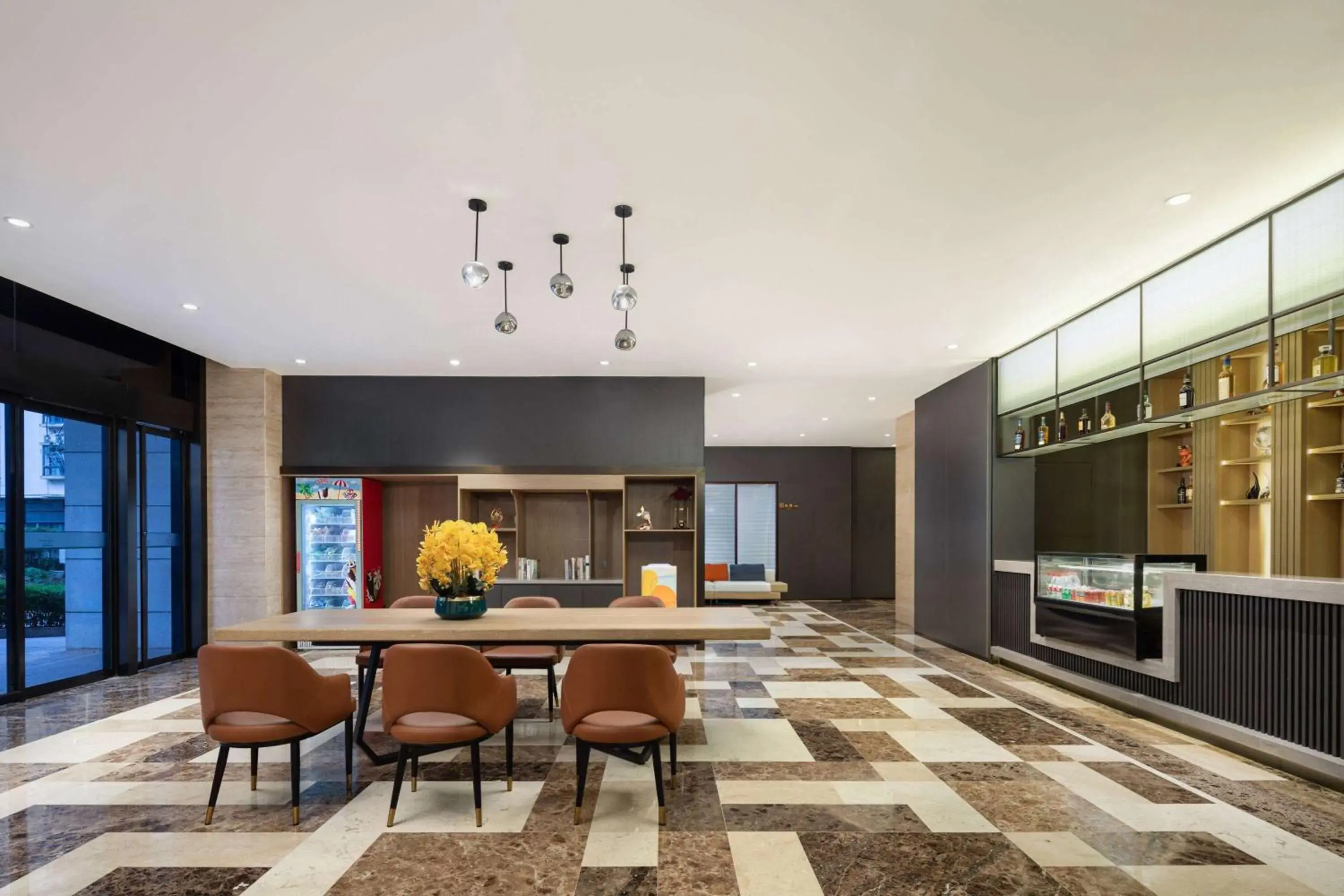Lobby or reception in La Quinta by Wyndham Qionghai Yinhai Lobby or reception in La Quinta by Wyndham Qionghai Yinhai