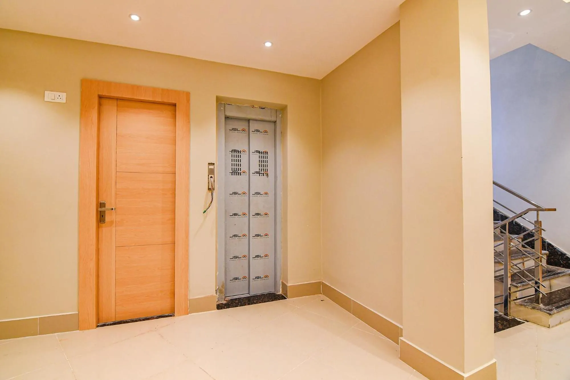 Lobby or reception in FabHotel JP - Nr Sataragachhi Railway Station