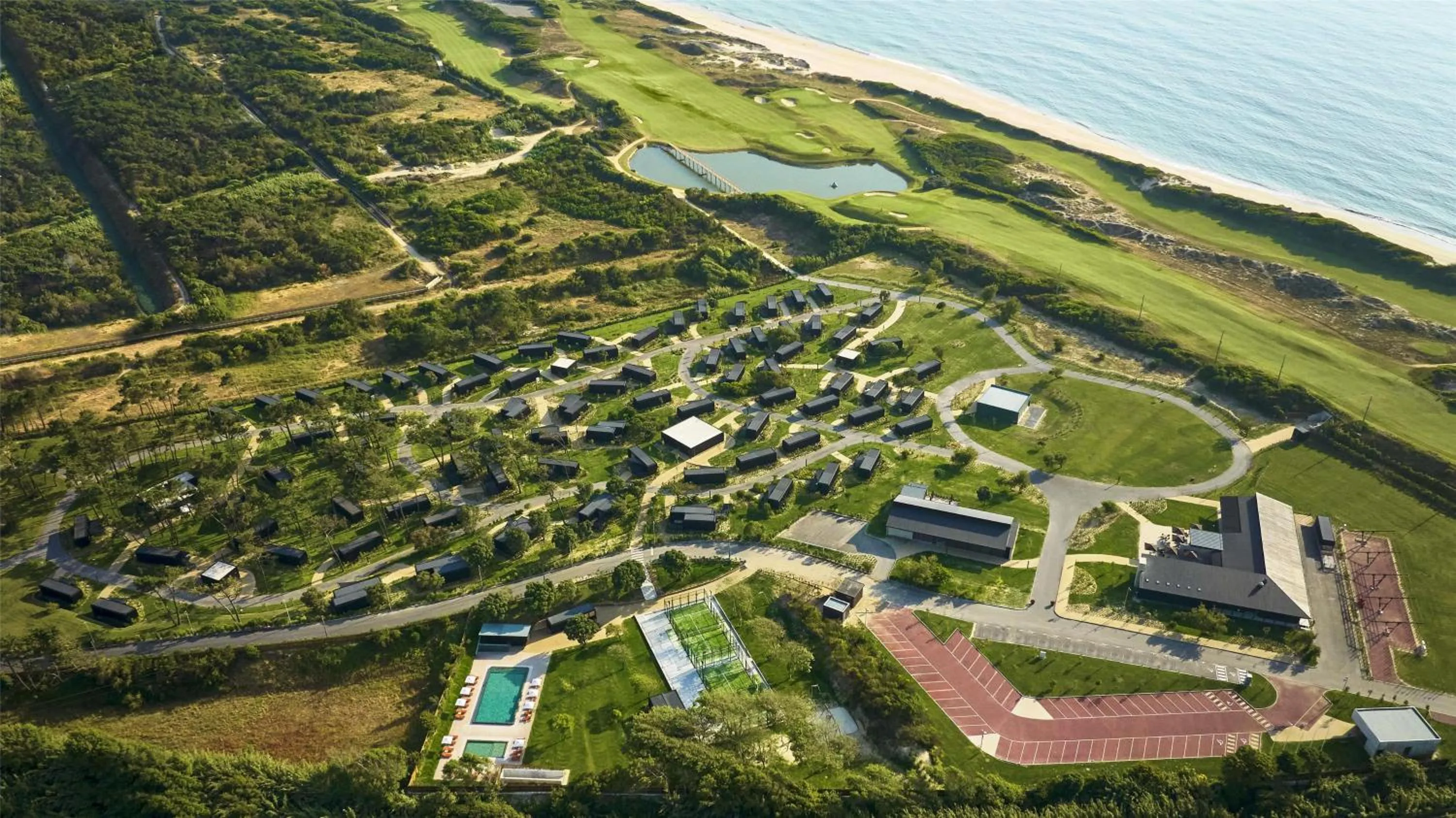 Property building in Tivoli Estela Golf & Lodges Porto