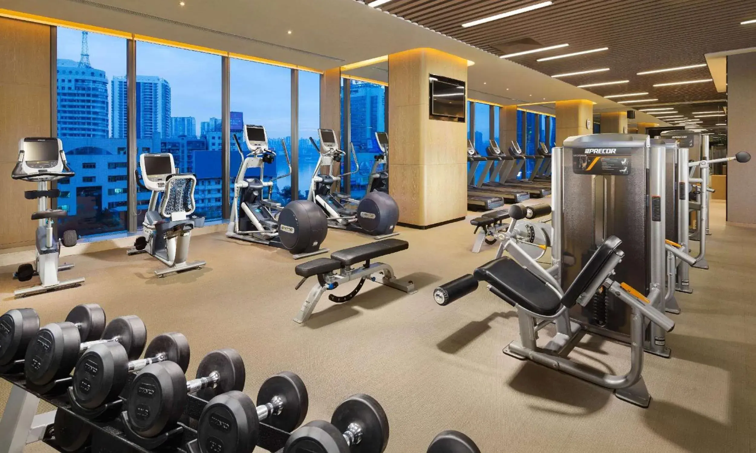 Fitness centre/facilities in Hilton Zhuzhou Fitness centre/facilities in Hilton Zhuzhou