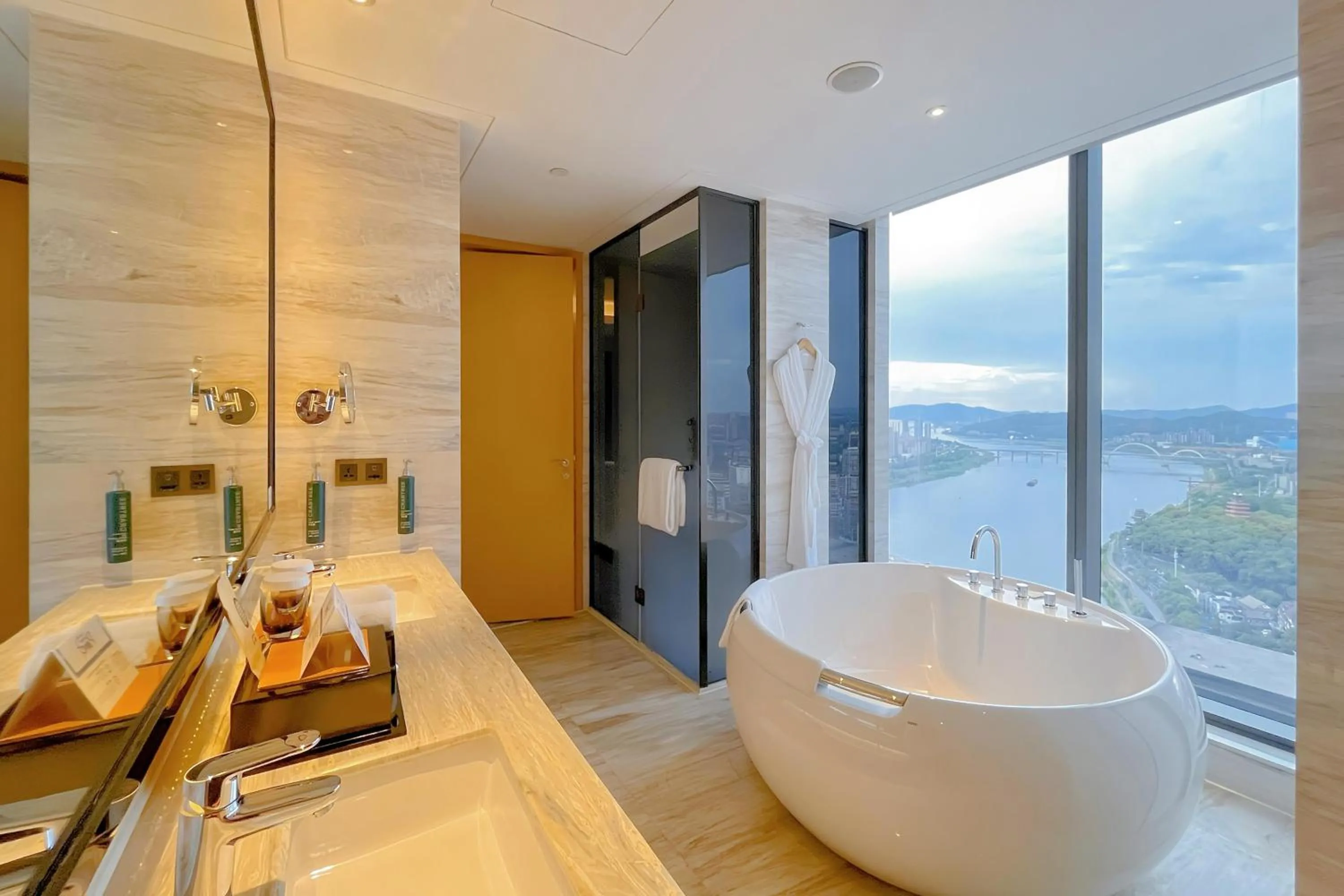 Bathroom in Hilton Zhuzhou