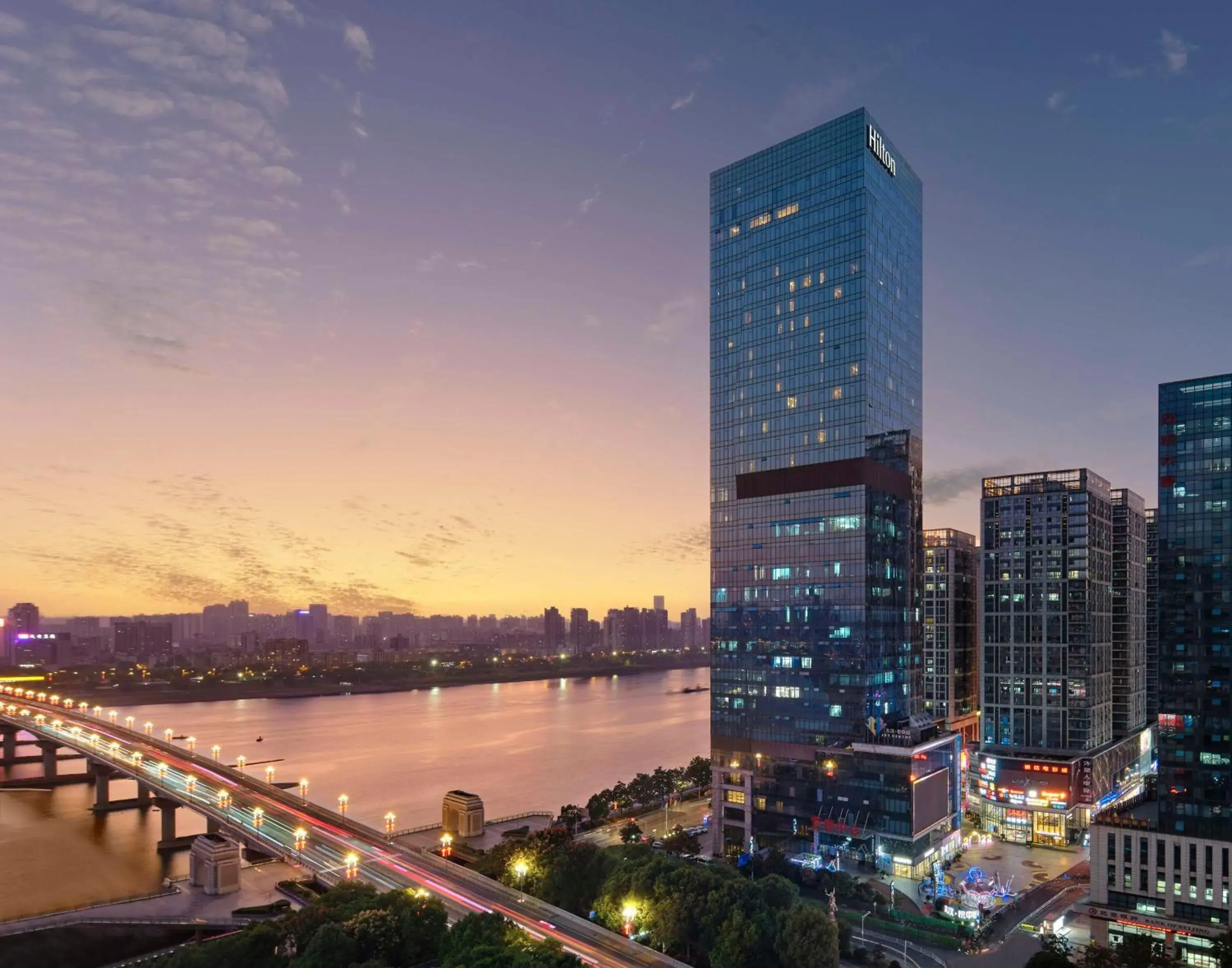Property building in Hilton Zhuzhou Property building in Hilton Zhuzhou