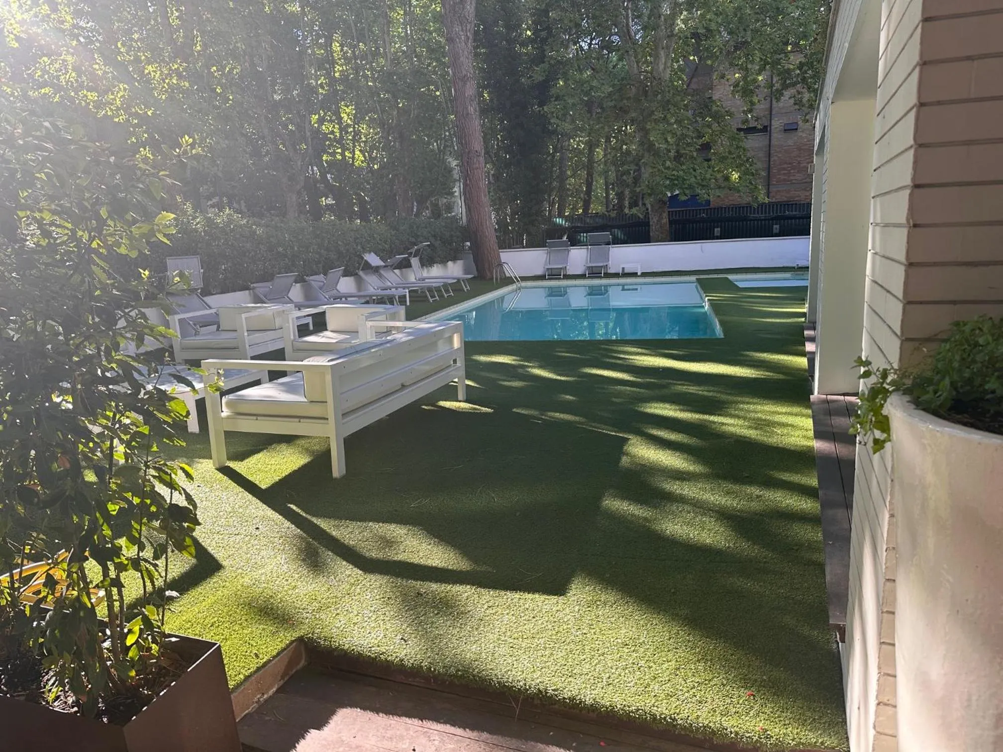 Pool view in Hotel Prestigio