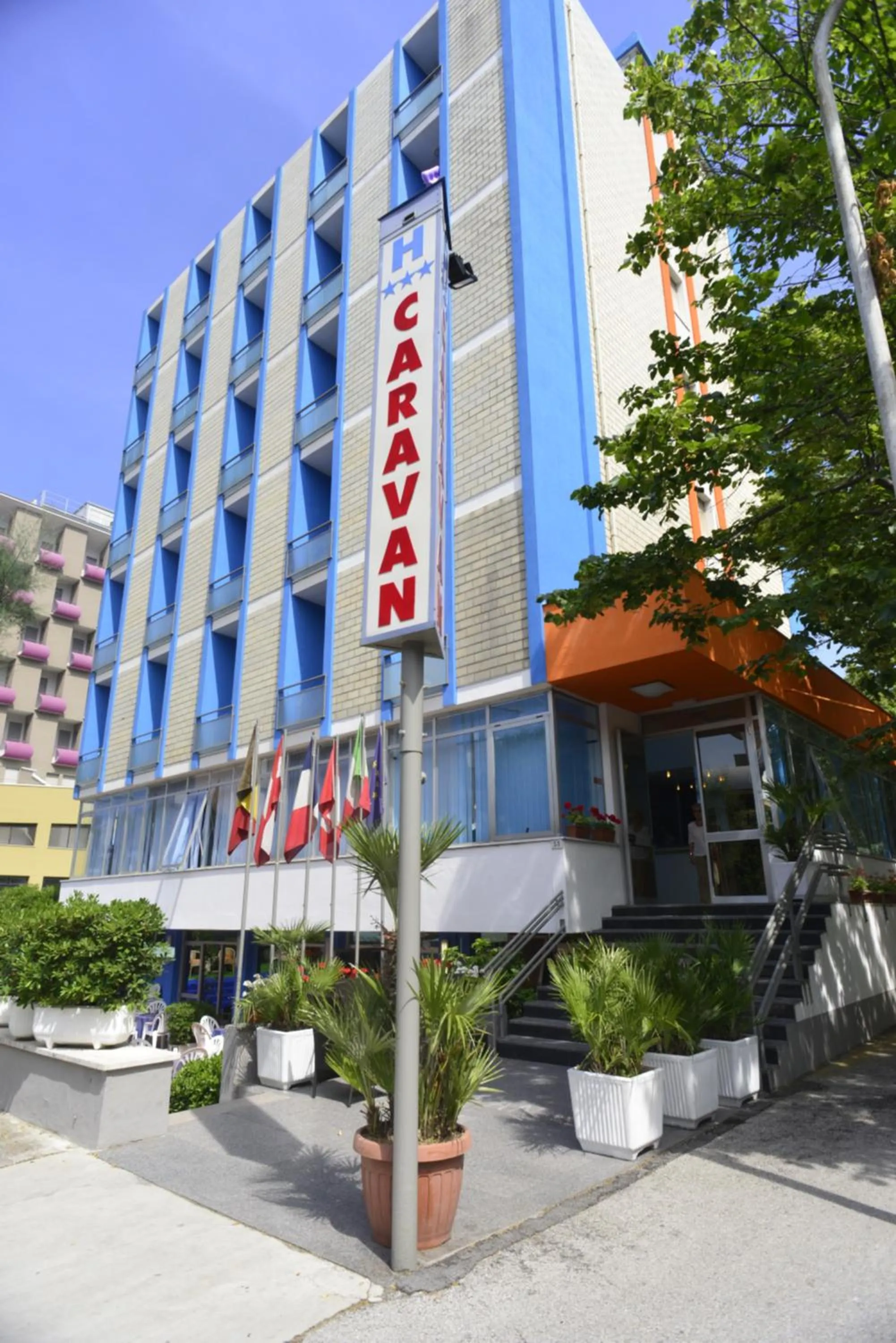 Property building in Hotel Caravan B&B