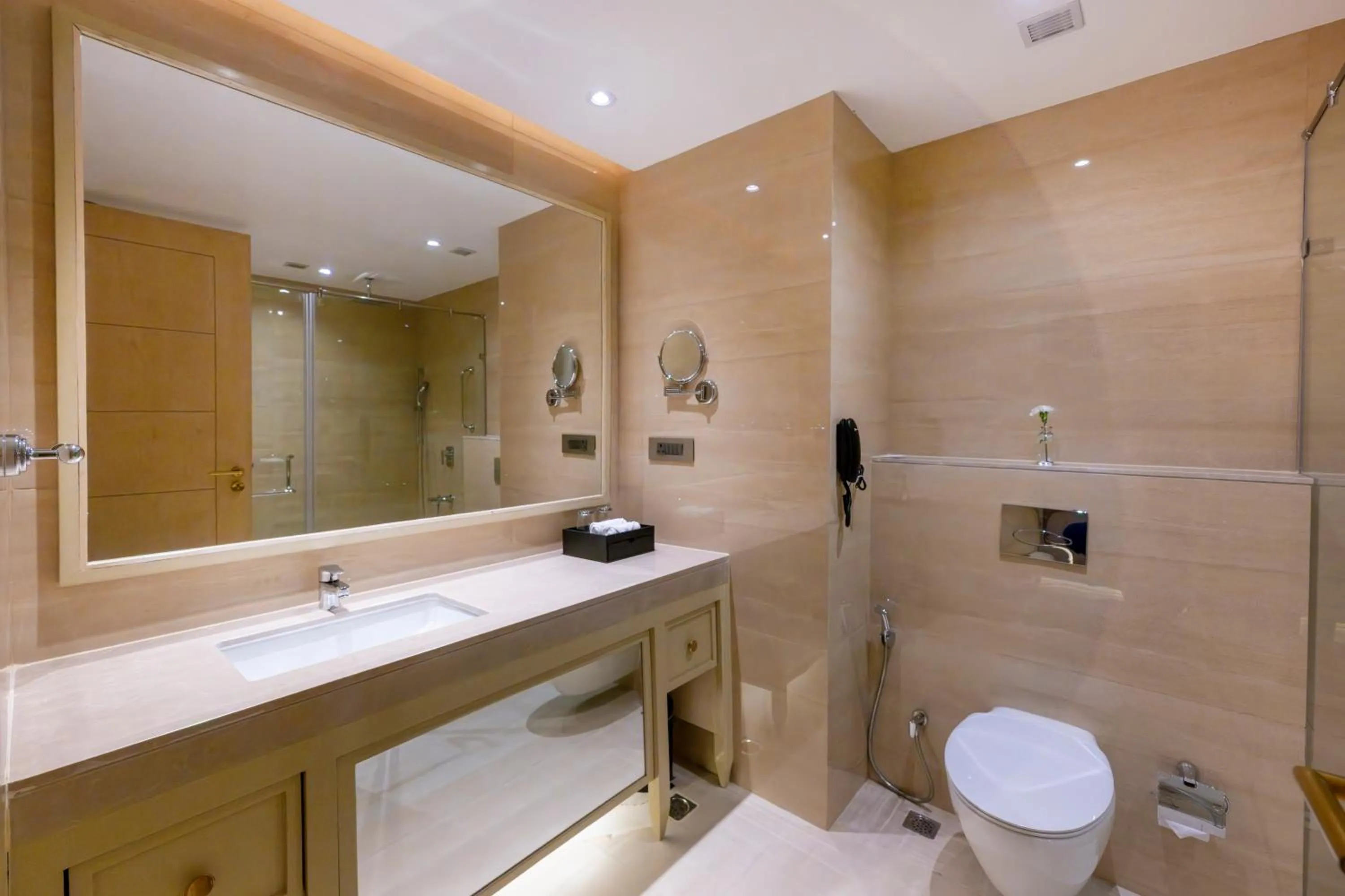 Bathroom in dusitD2 Fagu, Shimla