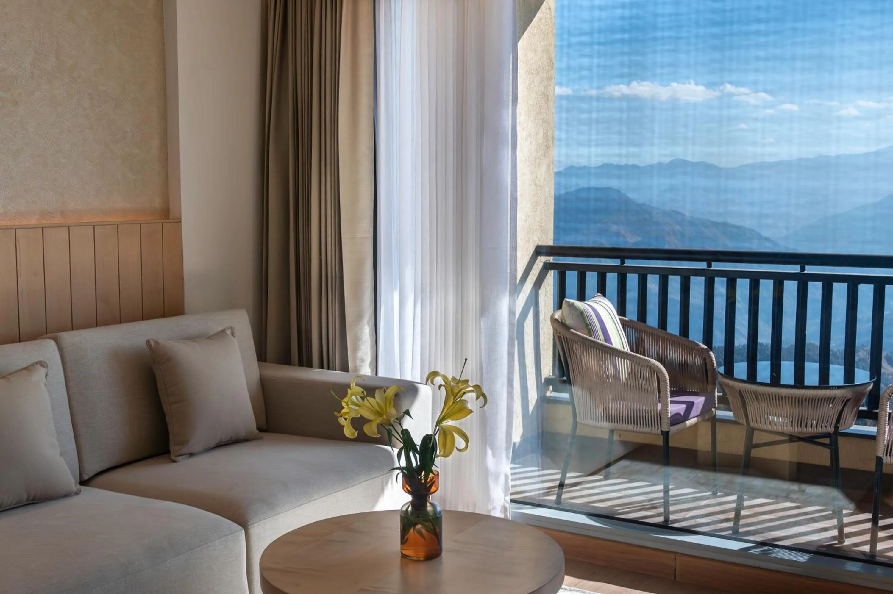 Balcony/Terrace in dusitD2 Fagu, Shimla