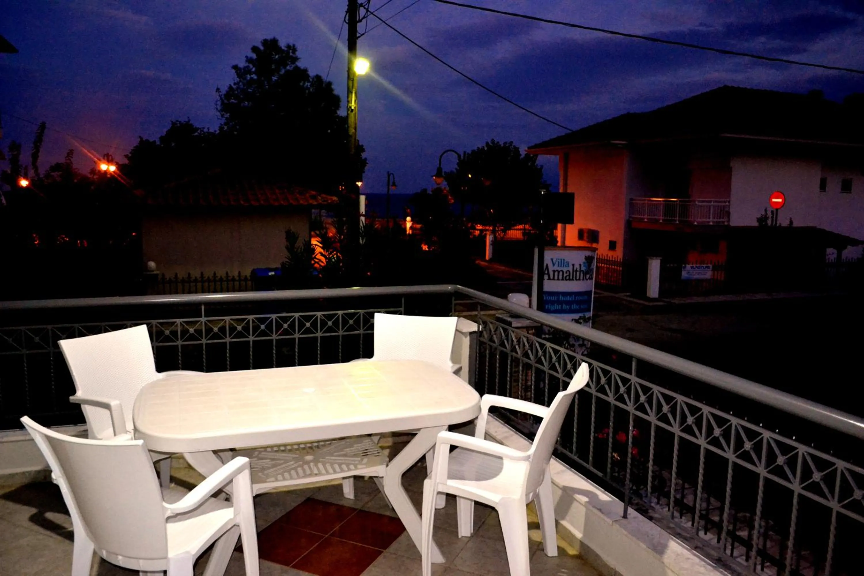 Night in Villa Amalia Sun Beach