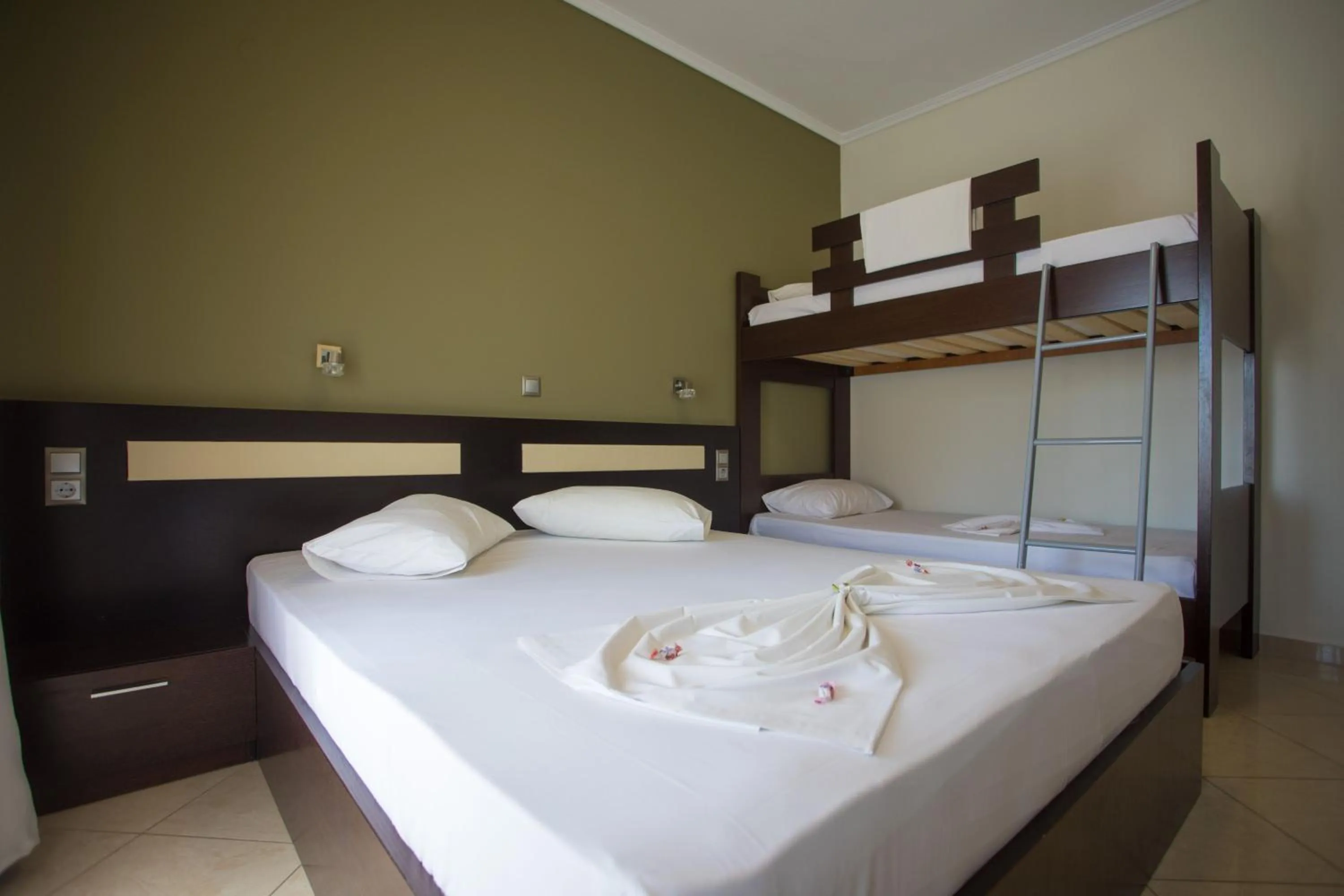 Bed in Villa Amalia Sun Beach