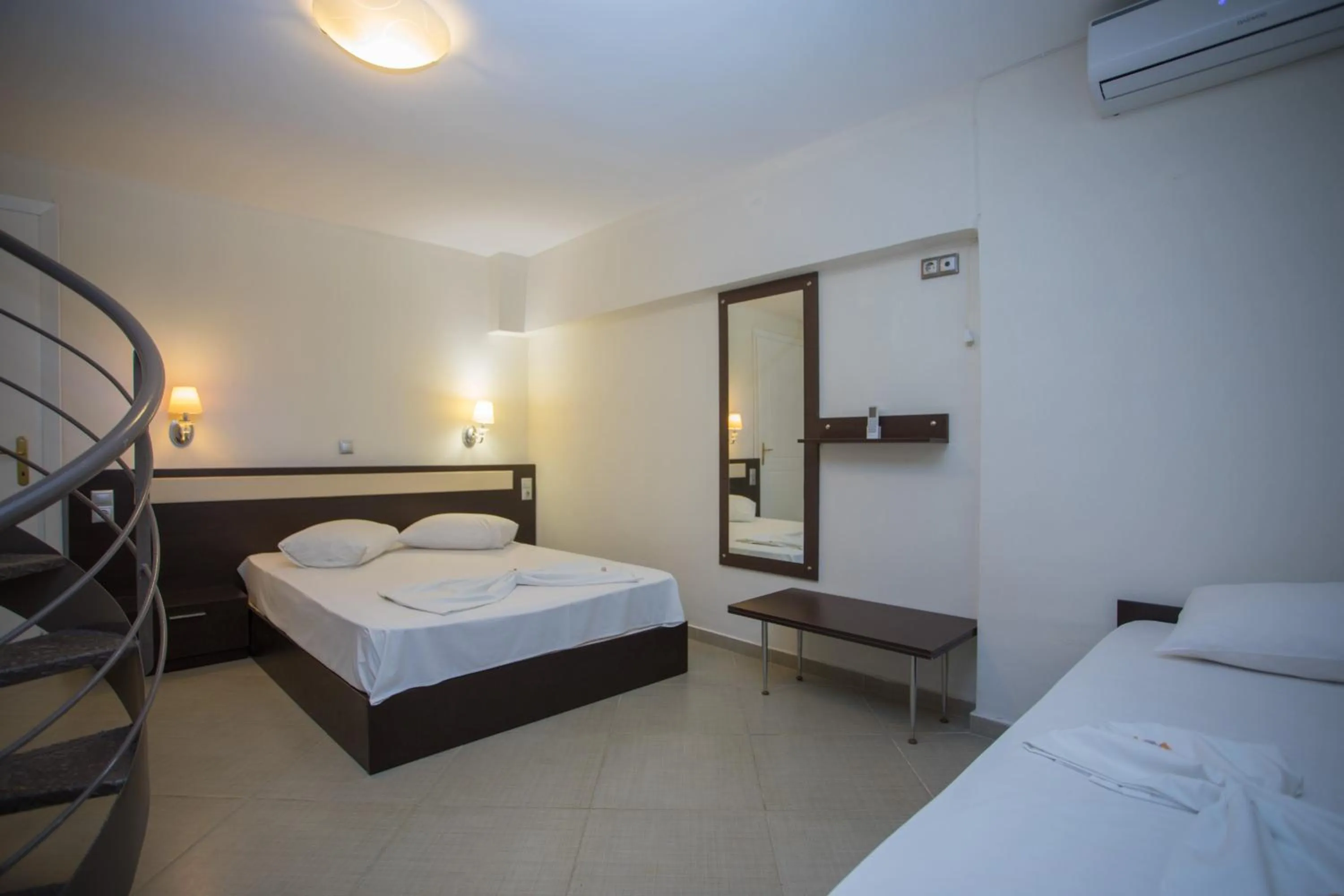 Bed in Villa Amalia Sun Beach