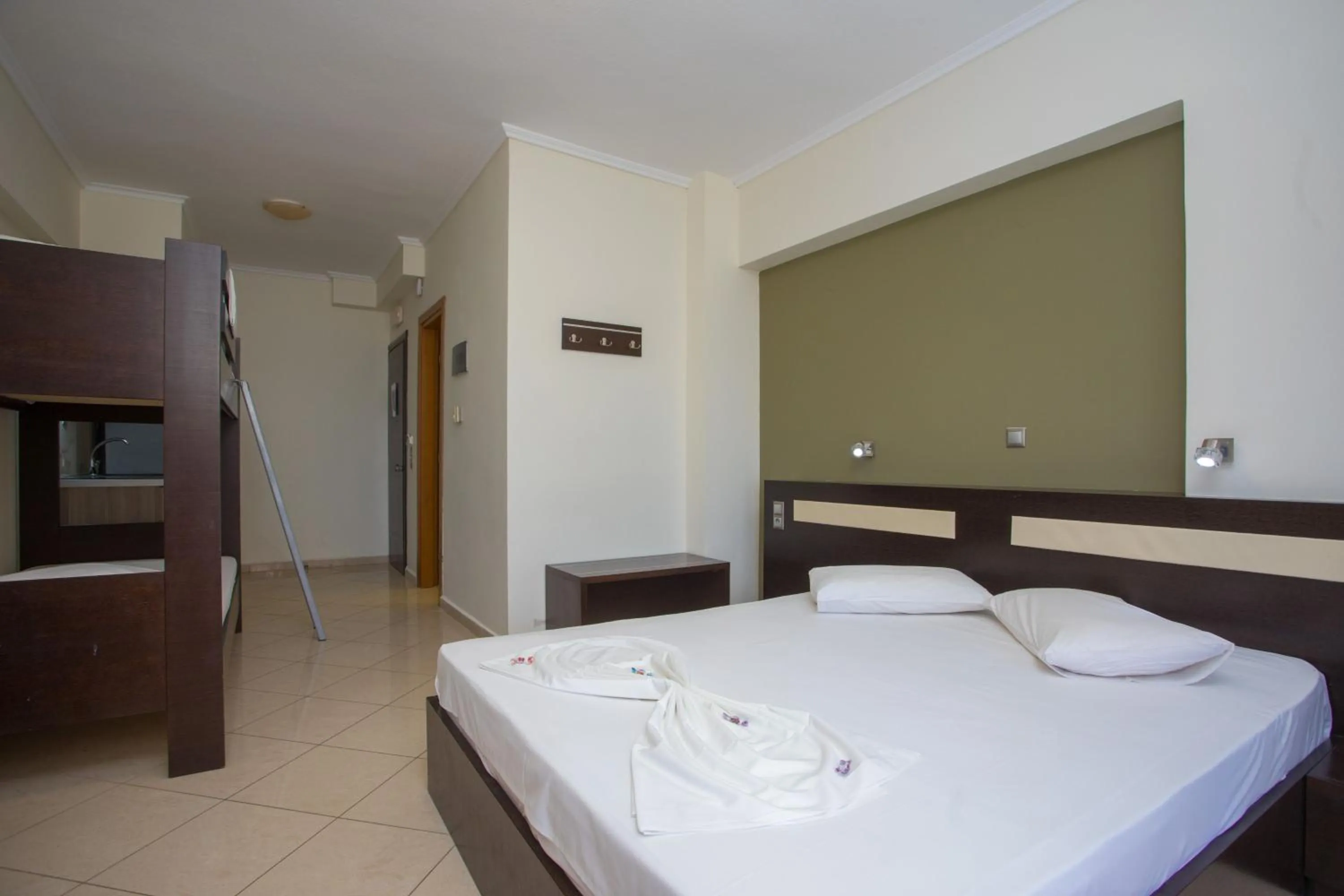 Bed in Villa Amalia Sun Beach