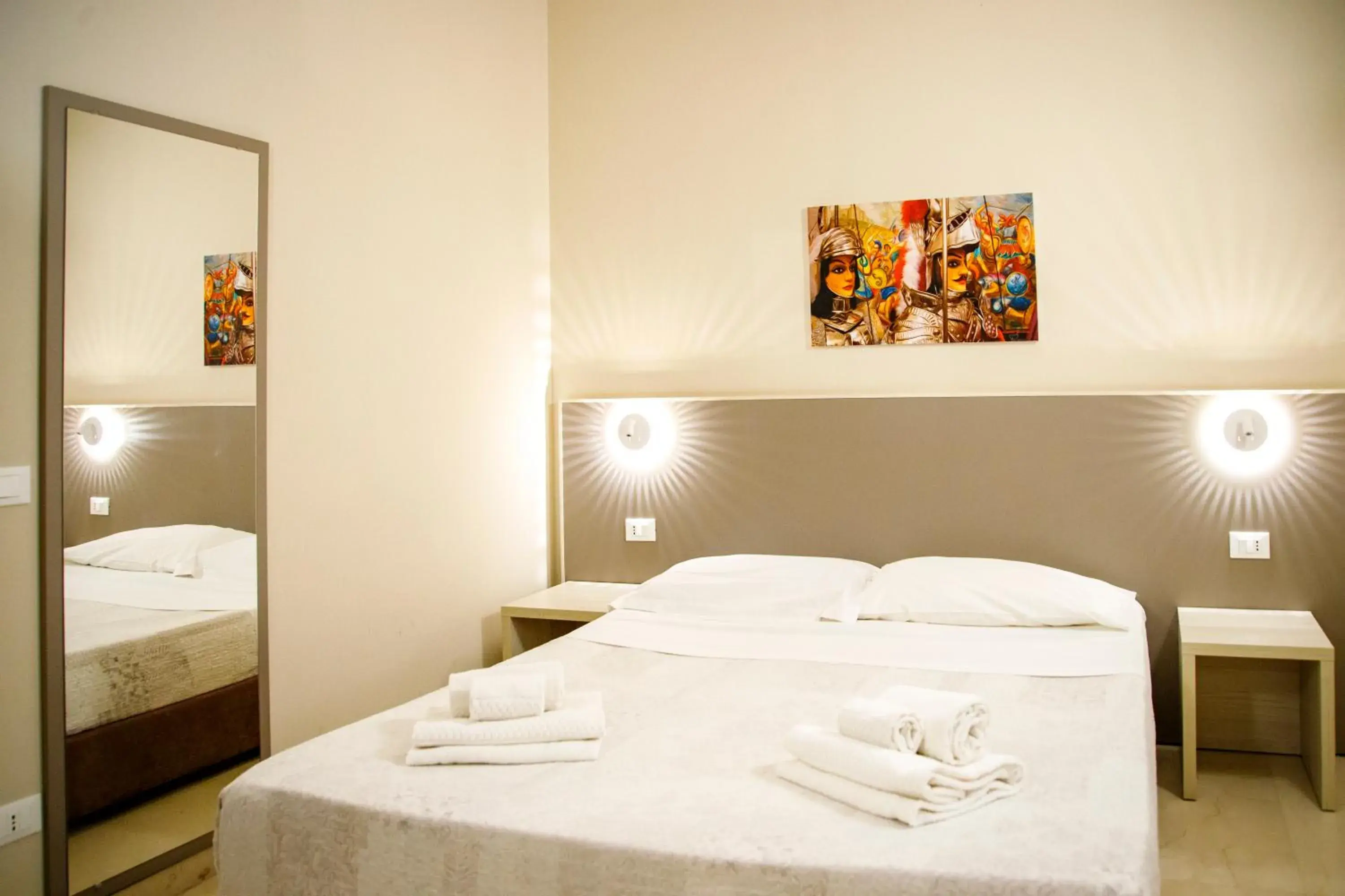 Small Double Room in Central Gallery Rooms- Palazzo D'Ali' Staiti XIX Small Double Room in Central Gallery Rooms- Palazzo D'Ali' Staiti XIX