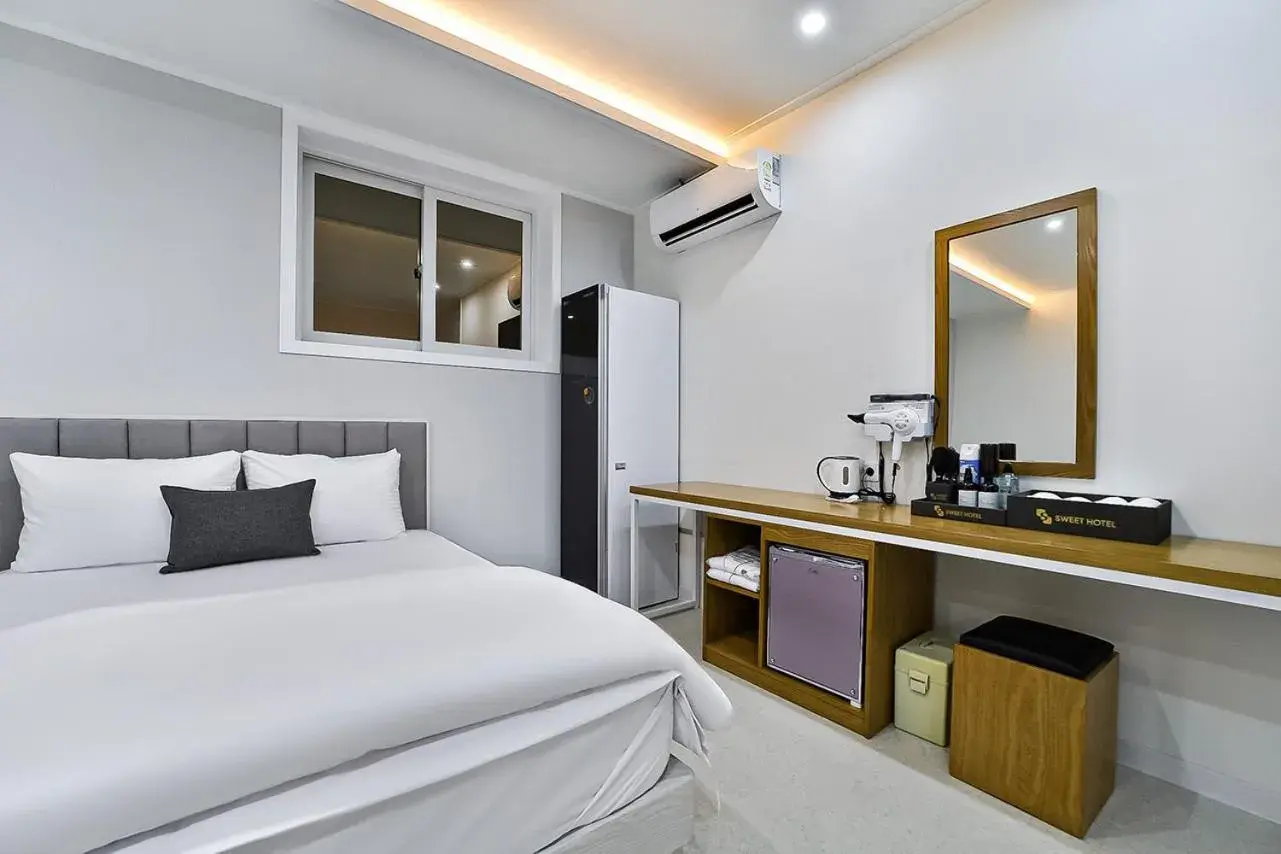 sweet hotel sweet hotel