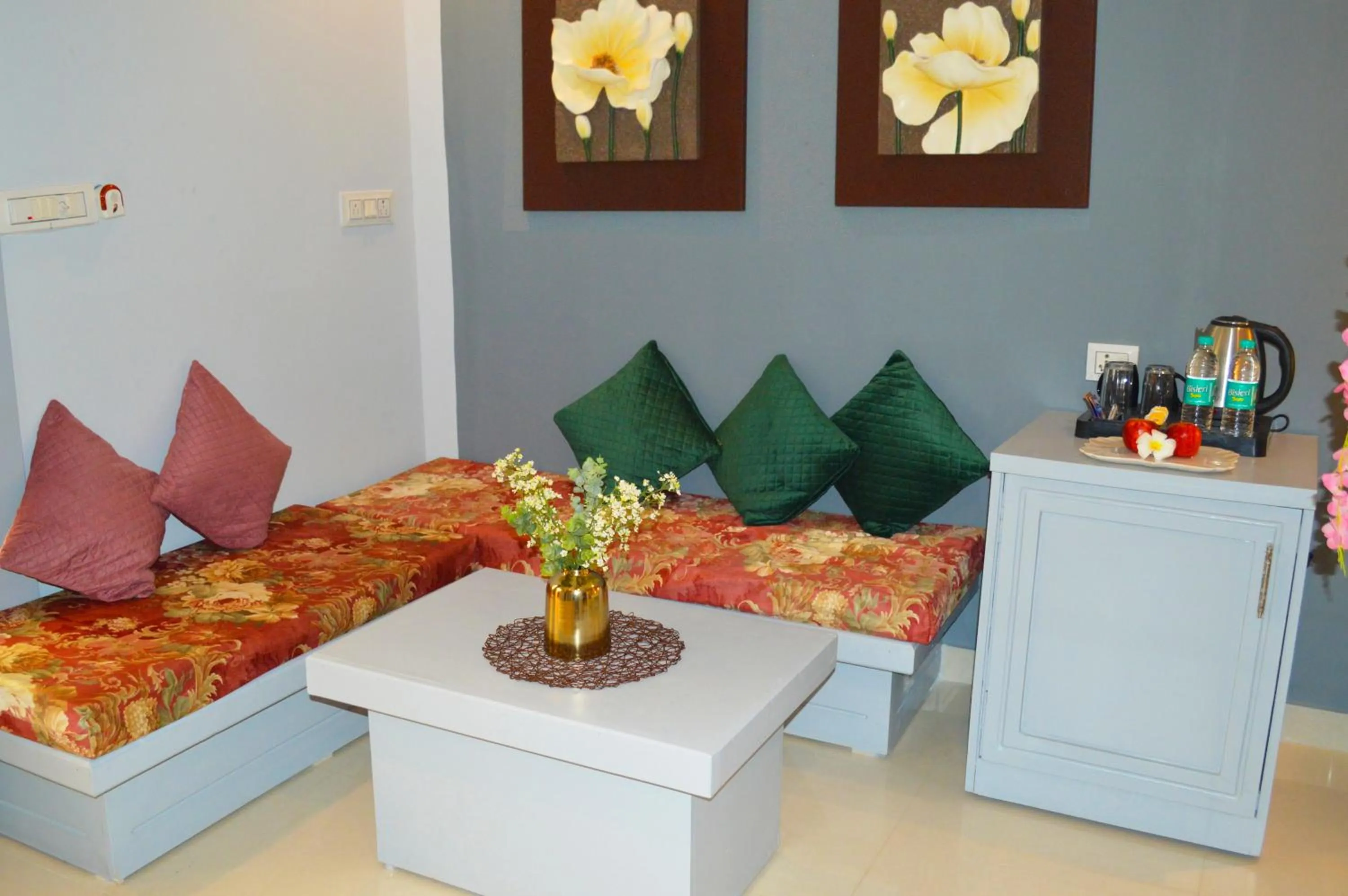 Living room in Raya Resorts