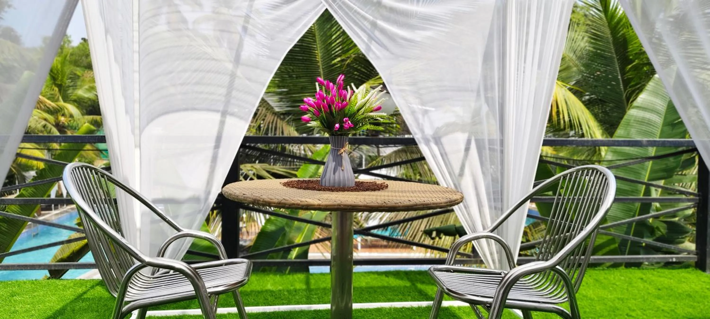 Garden view in Raya Resorts