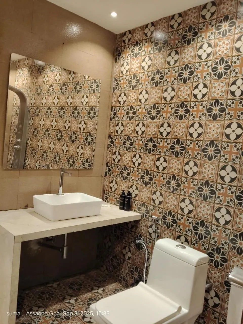 Toilet in Raya Resorts