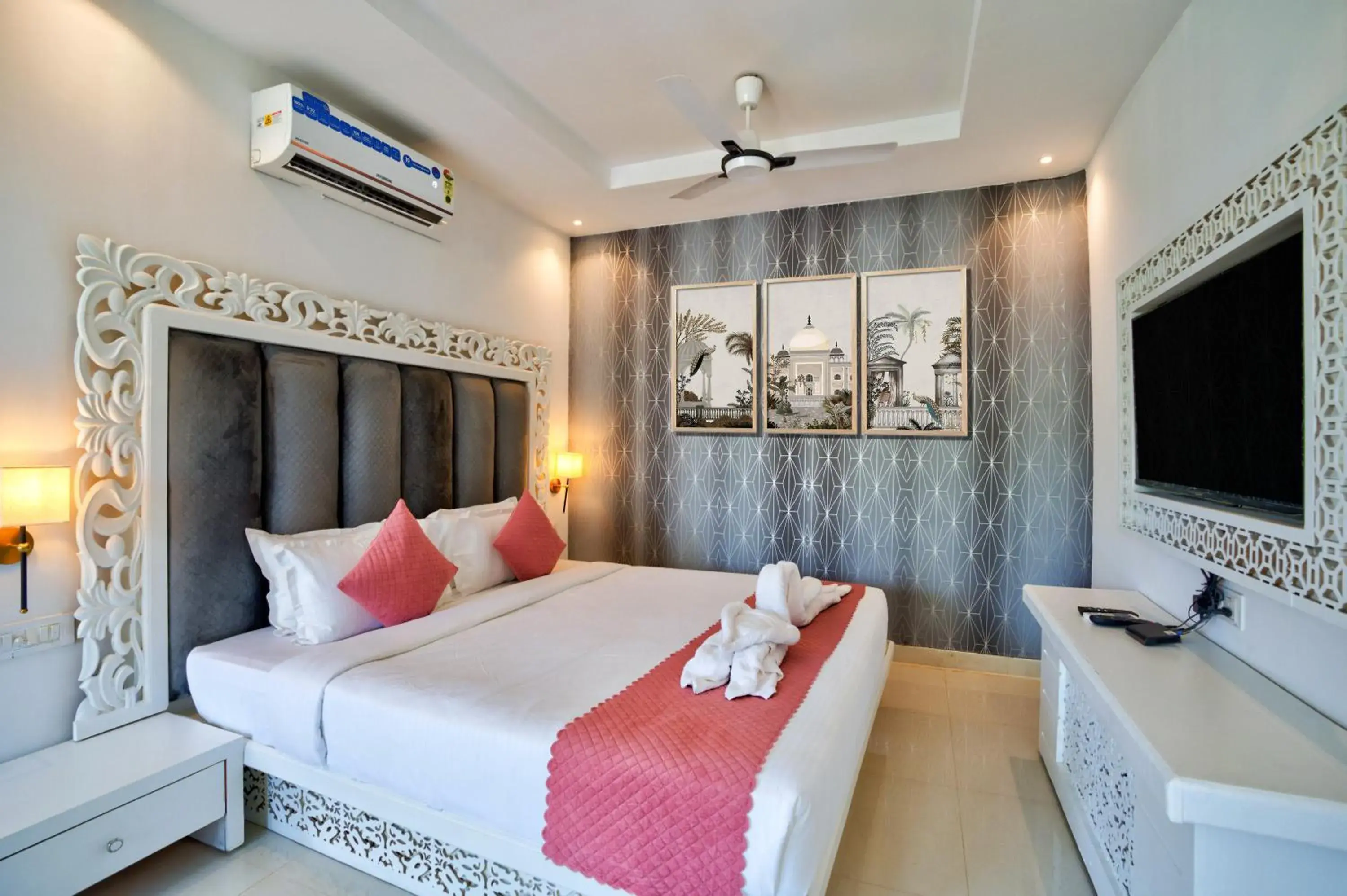 Double Room with Pool View in Raya Resorts Double Room with Pool View in Raya Resorts