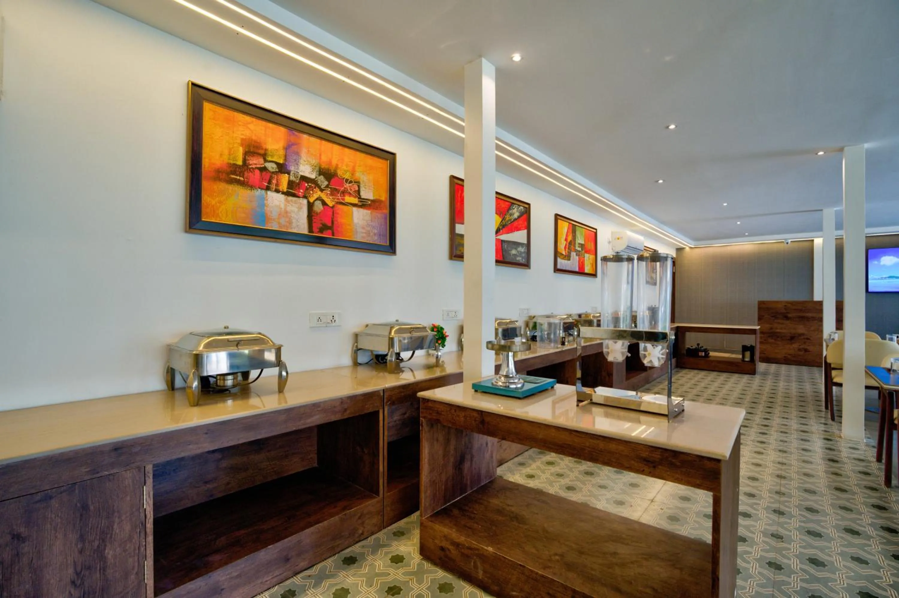 Restaurant/places to eat in Raya Resorts