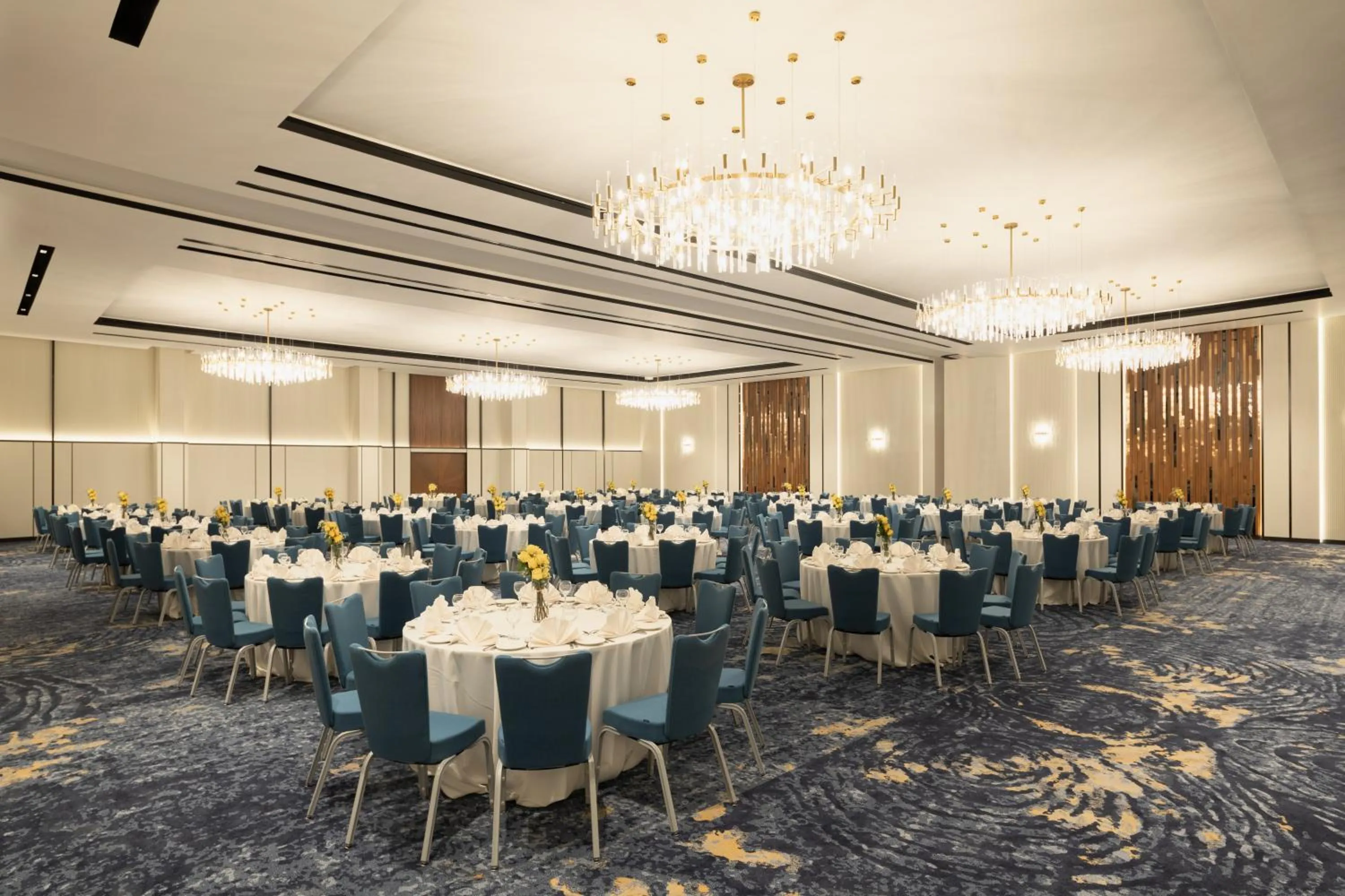 wedding in Park Inn by Radisson Hotel & Apartments Kuwait