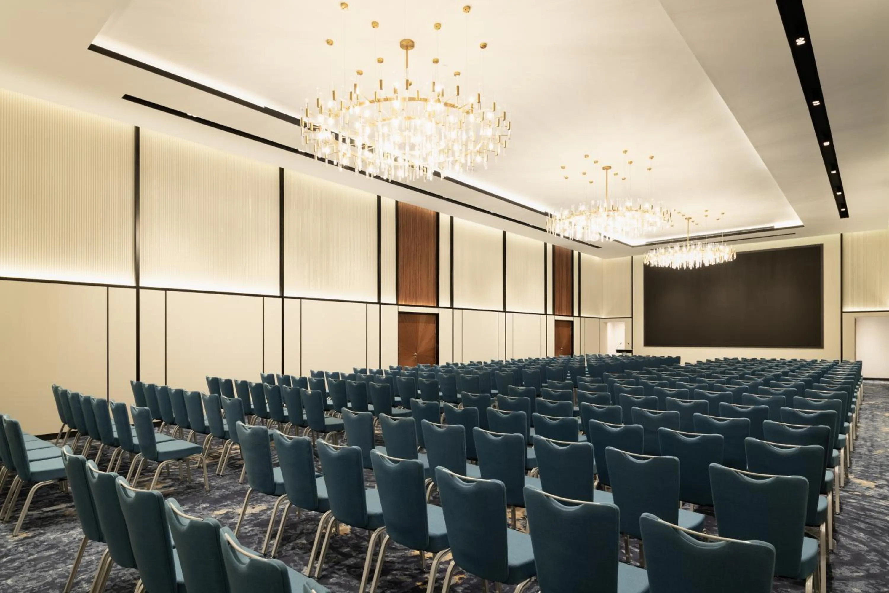 Meeting/conference room in Park Inn by Radisson Hotel & Apartments Kuwait