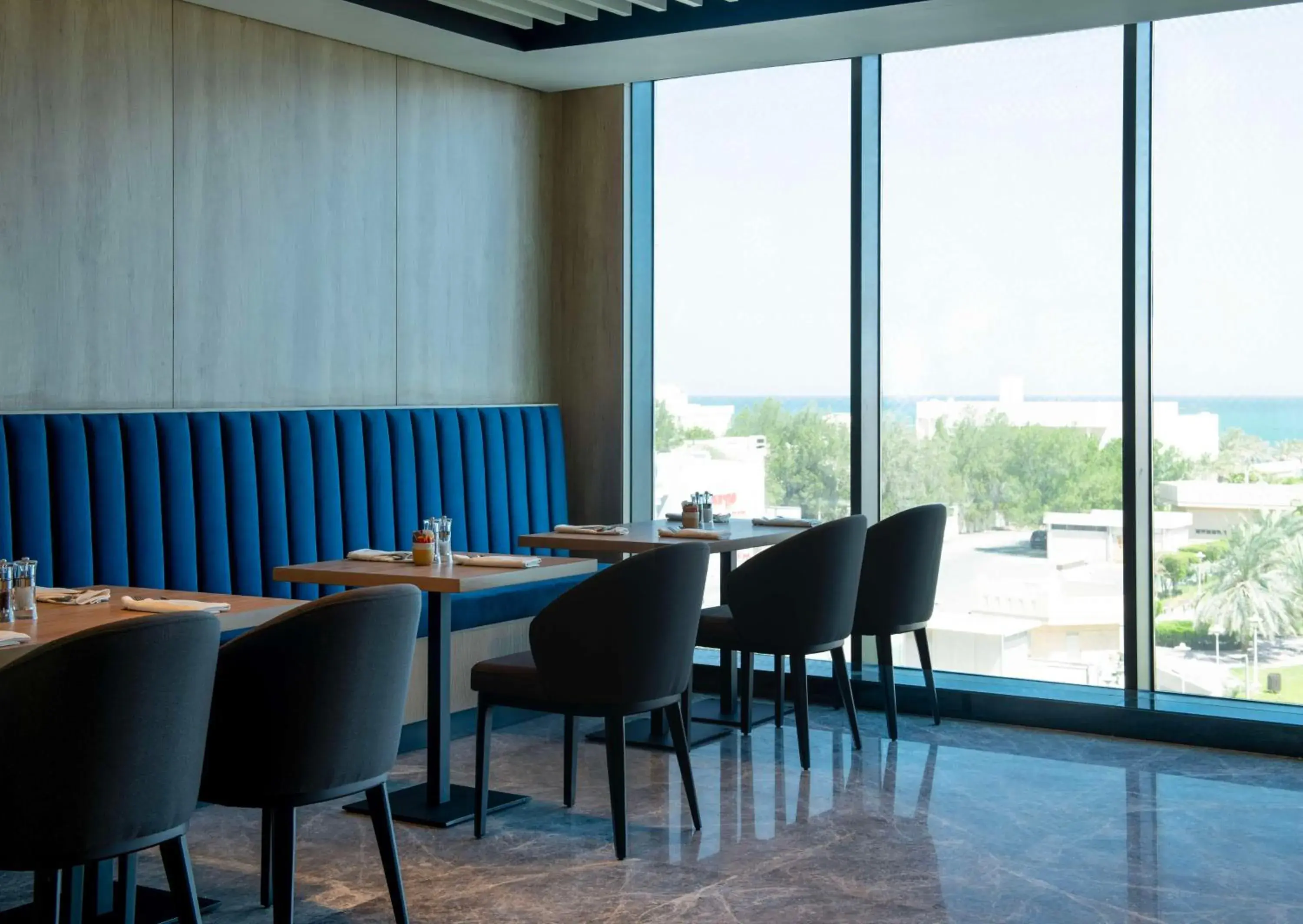 Restaurant/places to eat in Park Inn by Radisson Hotel & Apartments Kuwait Restaurant/places to eat in Park Inn by Radisson Hotel & Apartments Kuwait