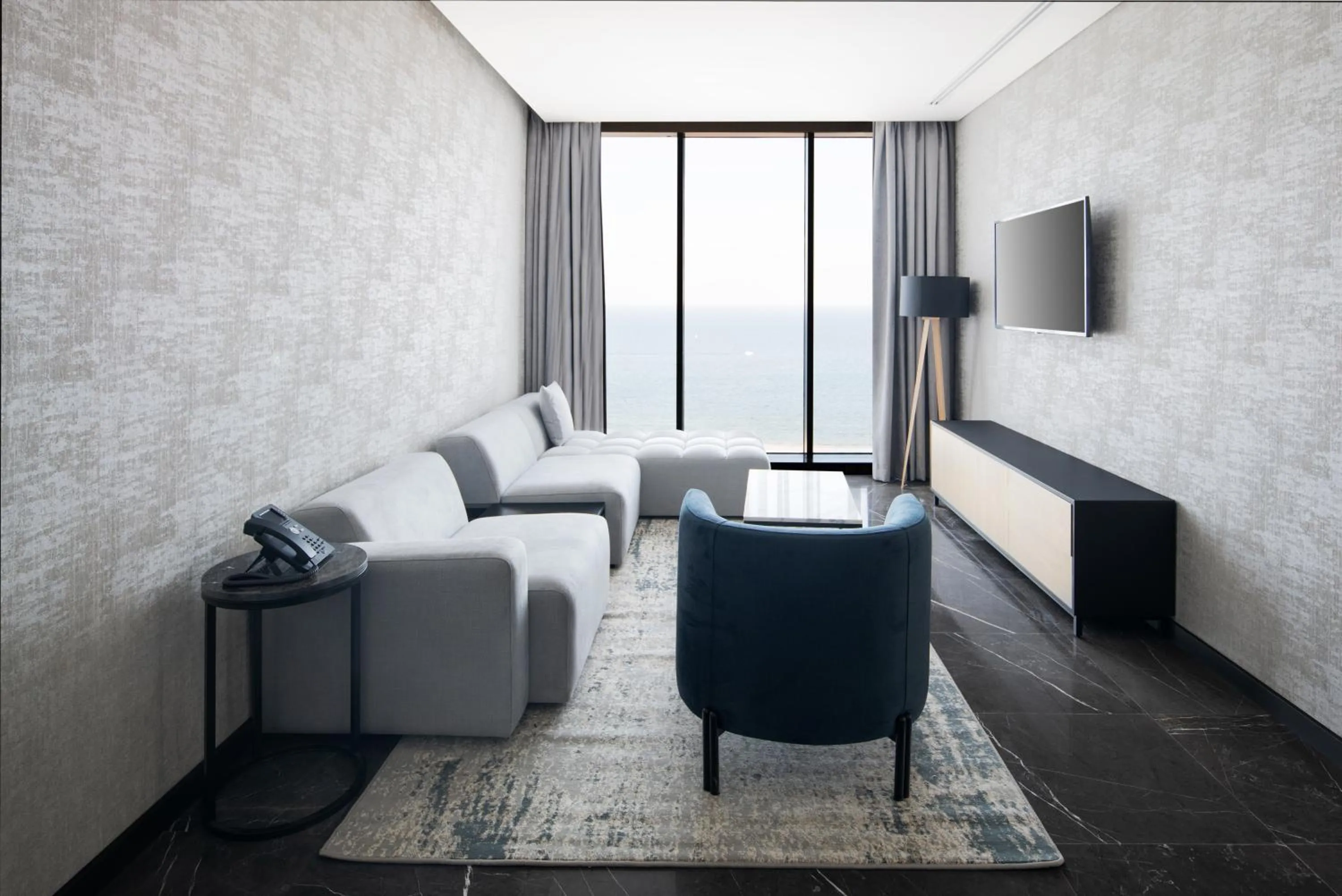 Living room in Park Inn by Radisson Hotel & Apartments Kuwait