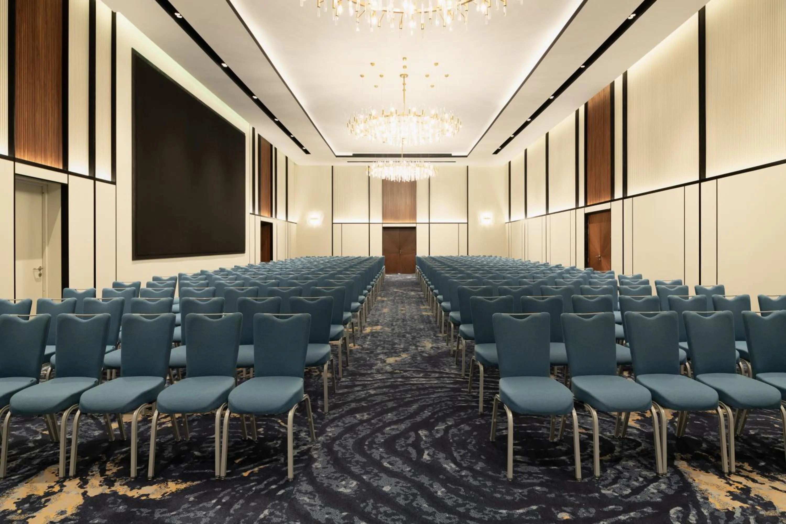 Meeting/conference room in Park Inn by Radisson Hotel & Apartments Kuwait