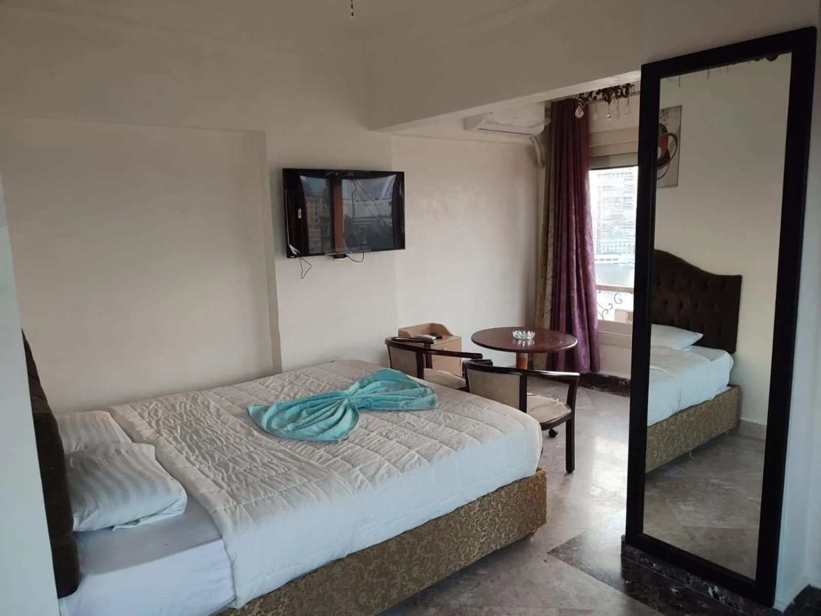 TV and multimedia, Bed in Nile sky hotel and suites