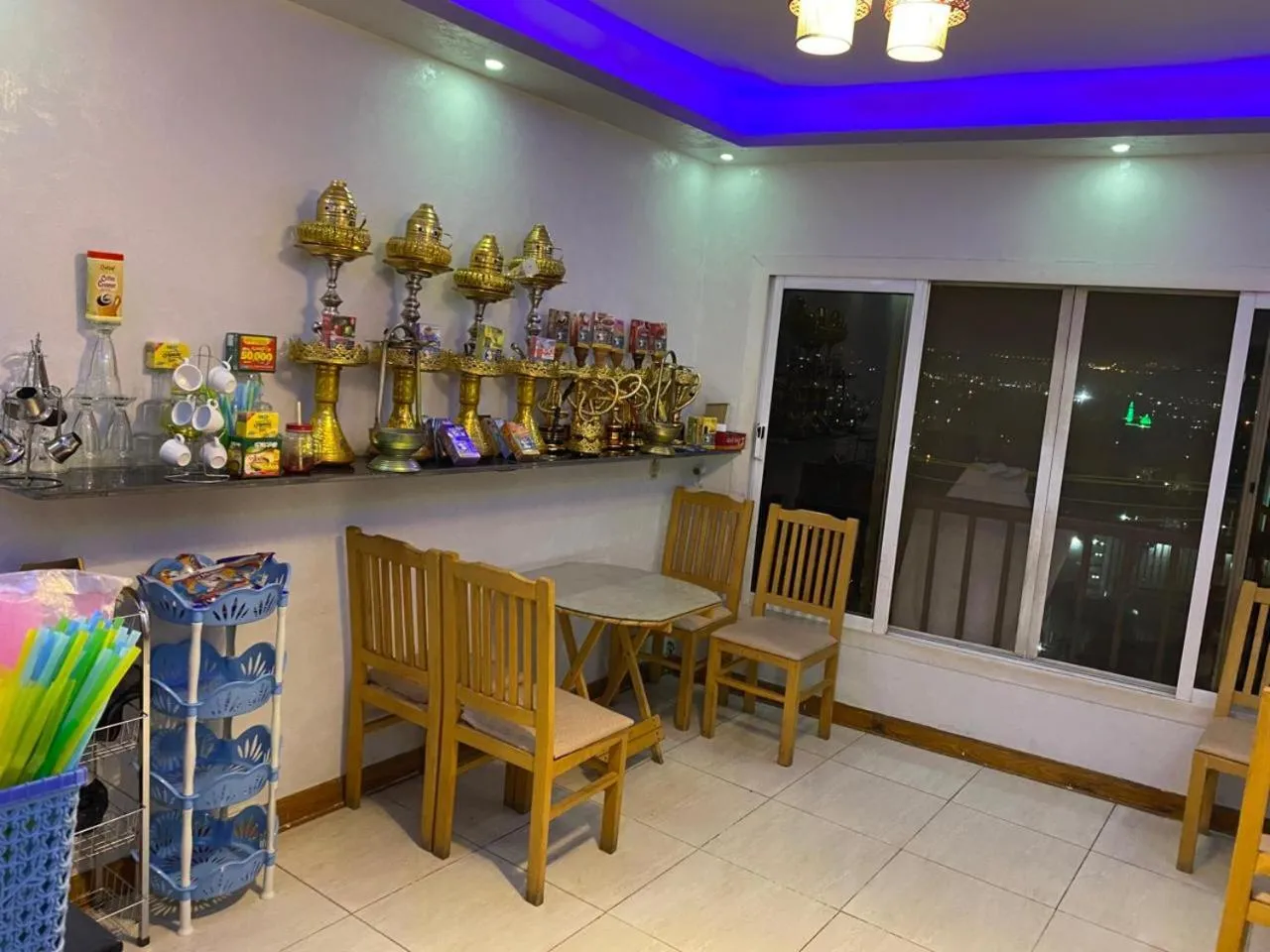 Restaurant/places to eat in Nile sky hotel and suites