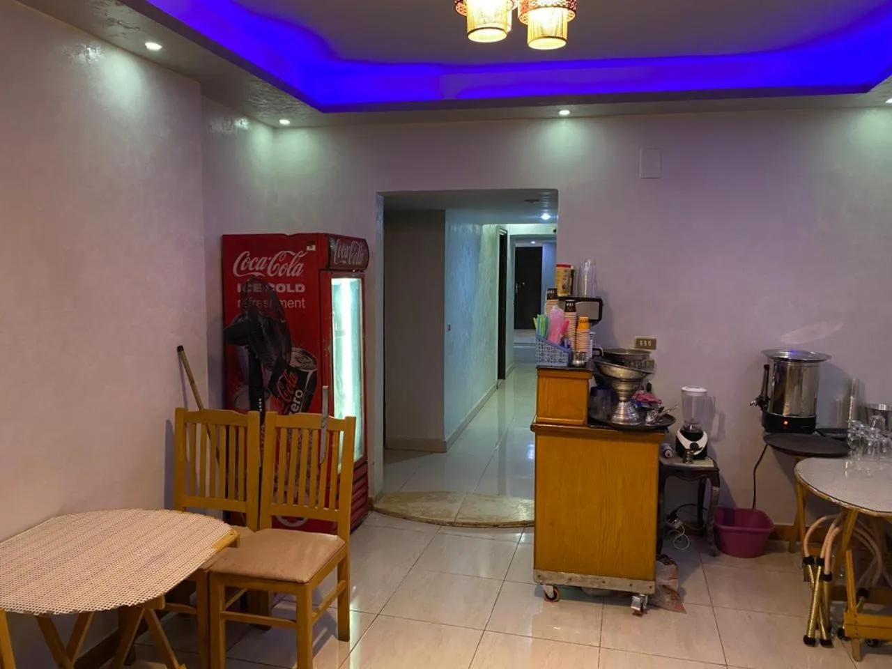 Restaurant/places to eat in Nile sky hotel and suites