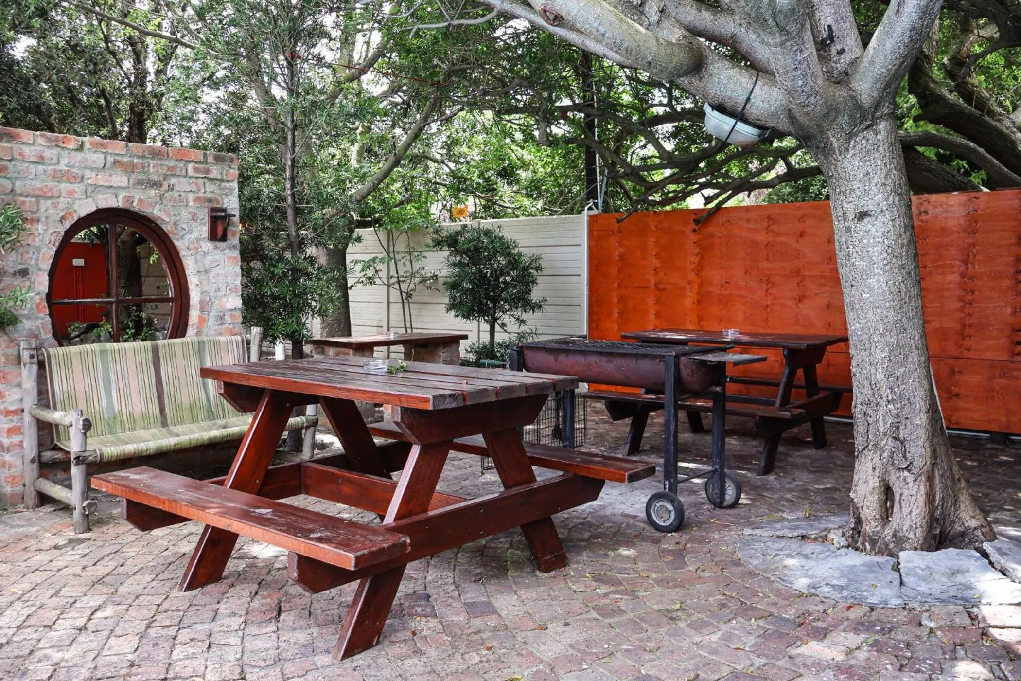 Garden in Hermanus Backpackers & Budget Accommodation