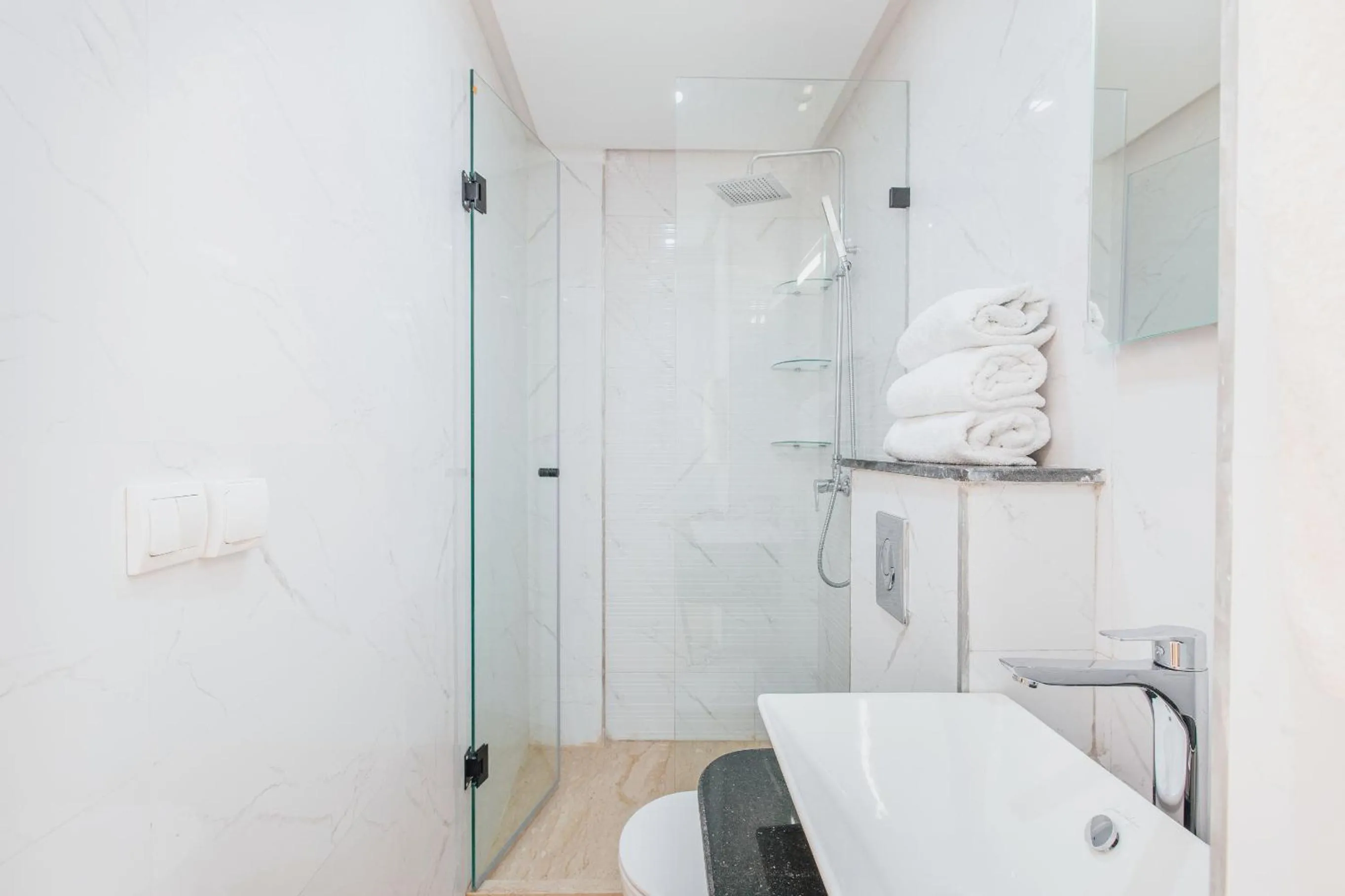 Shower in Migdal Gueliz Apart Hôtel