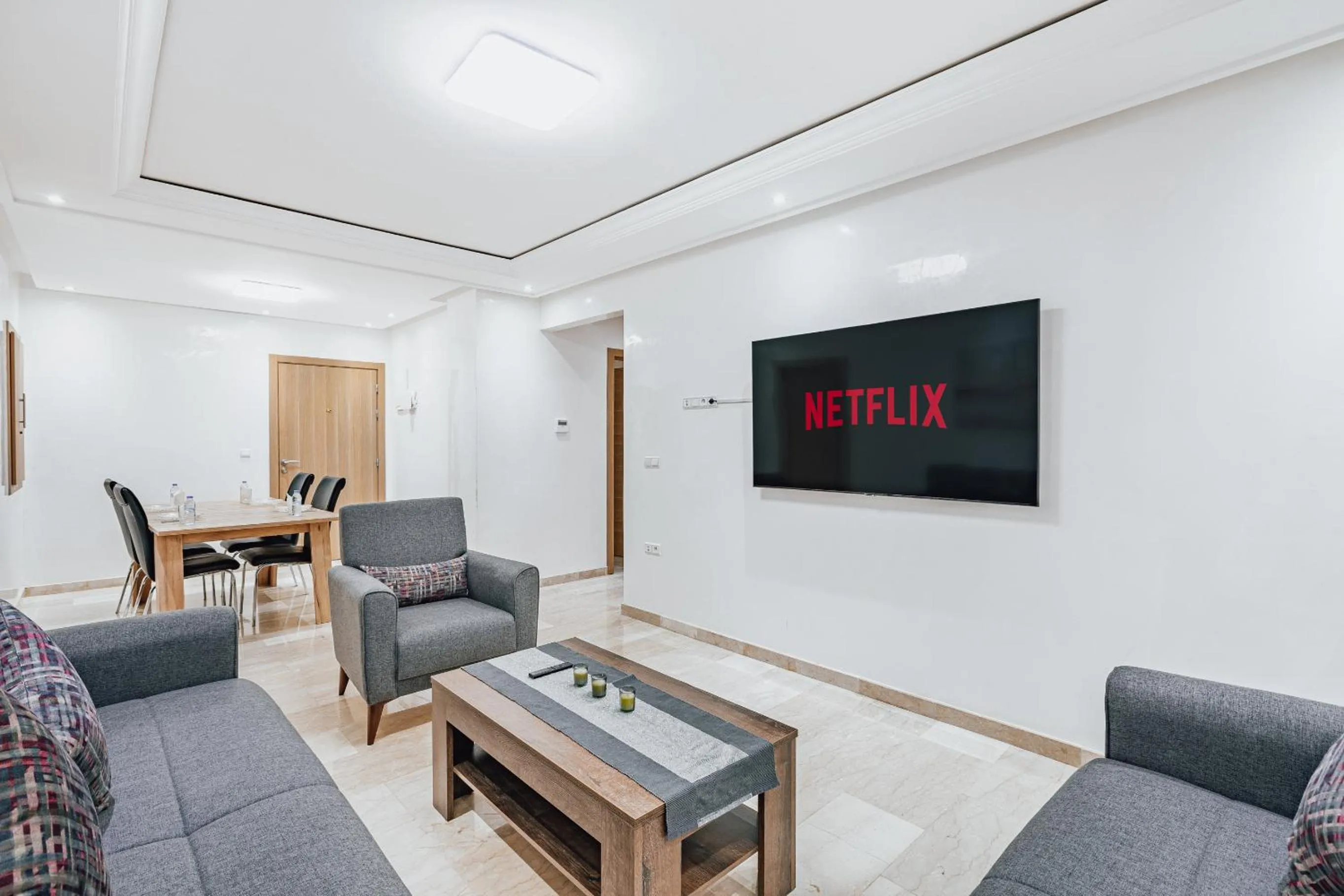 Communal lounge/ TV room in Migdal Gueliz Apart Hôtel
