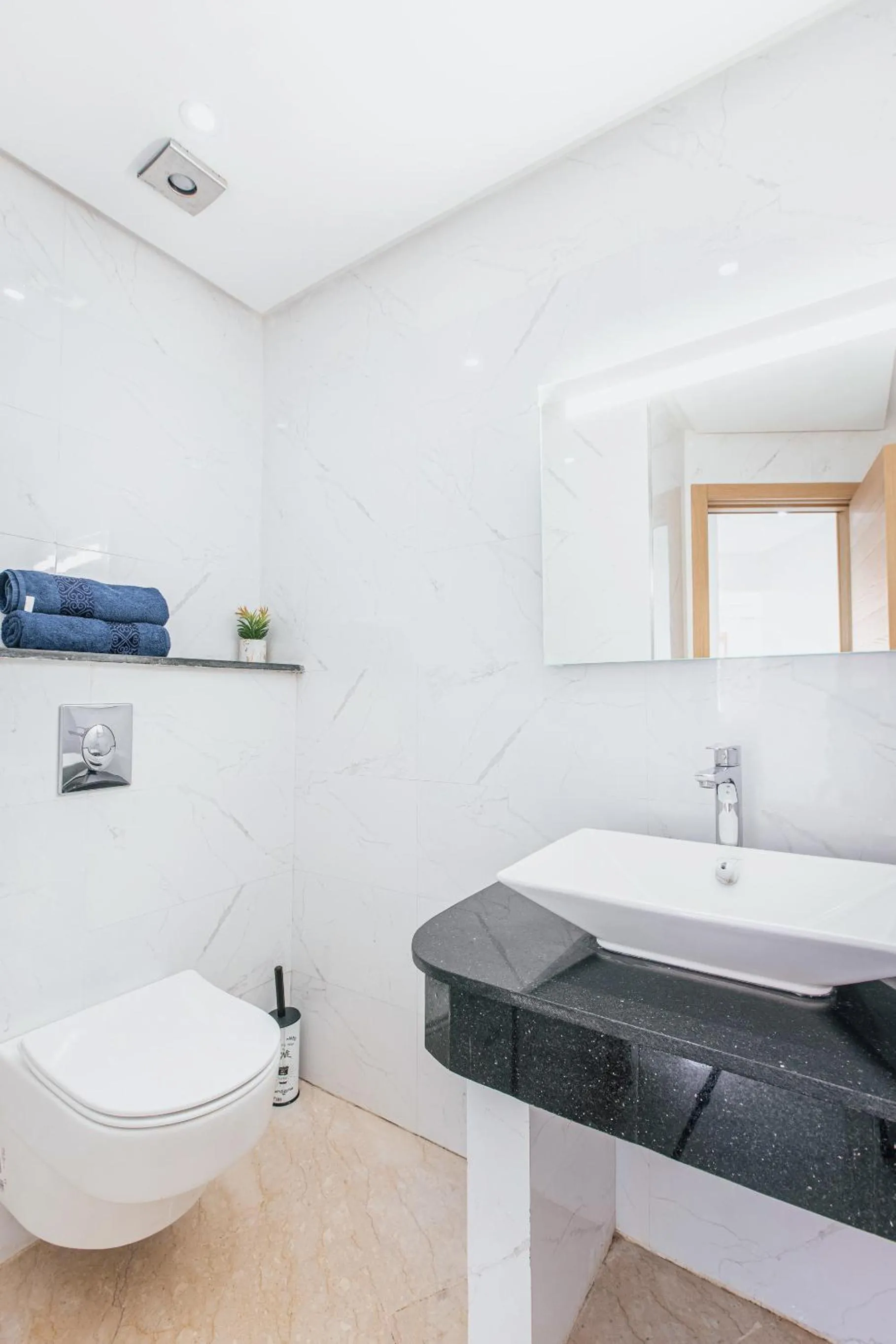 Toilet in Migdal Gueliz Apart Hôtel