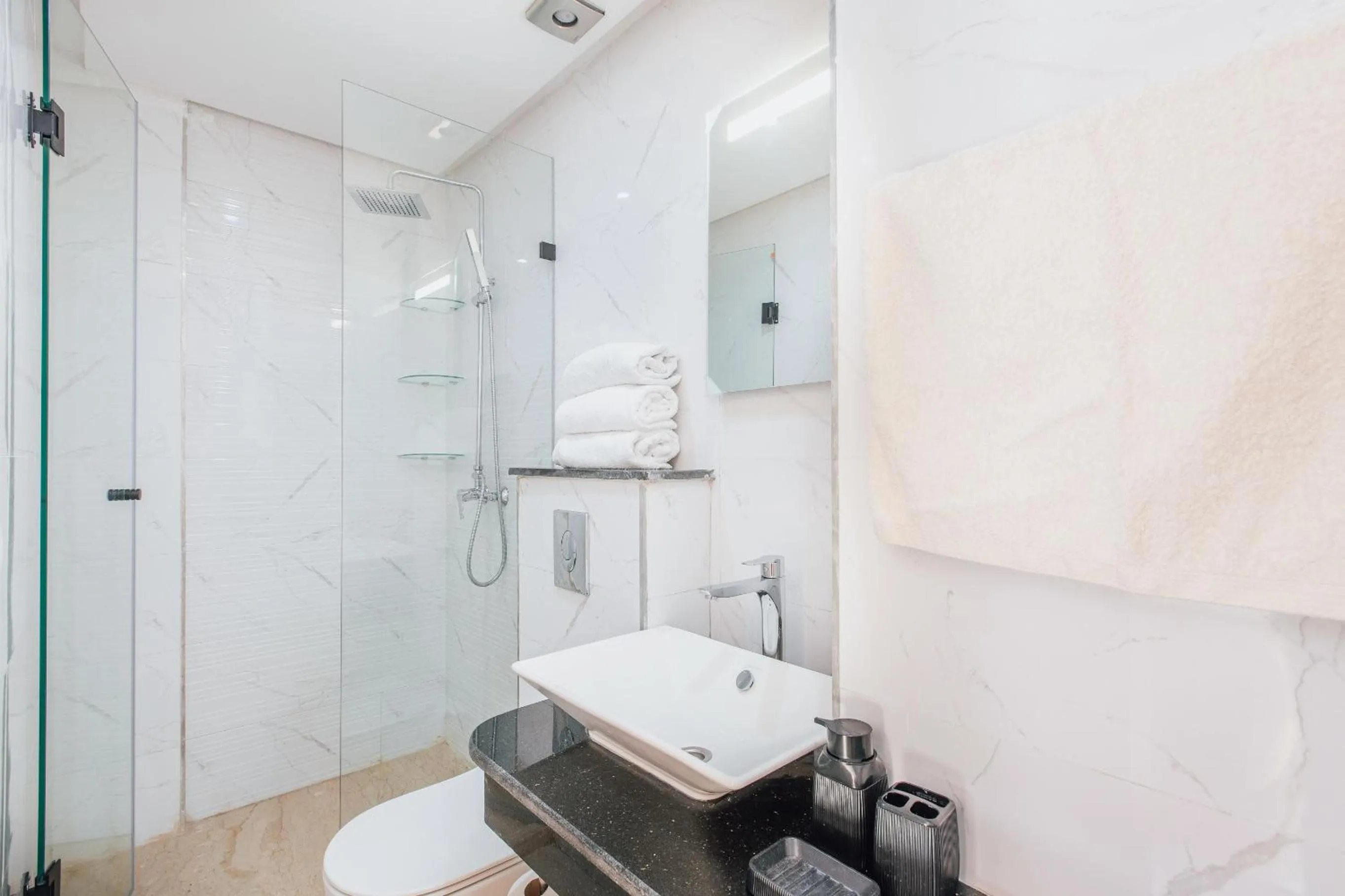 Shower in Migdal Gueliz Apart Hôtel