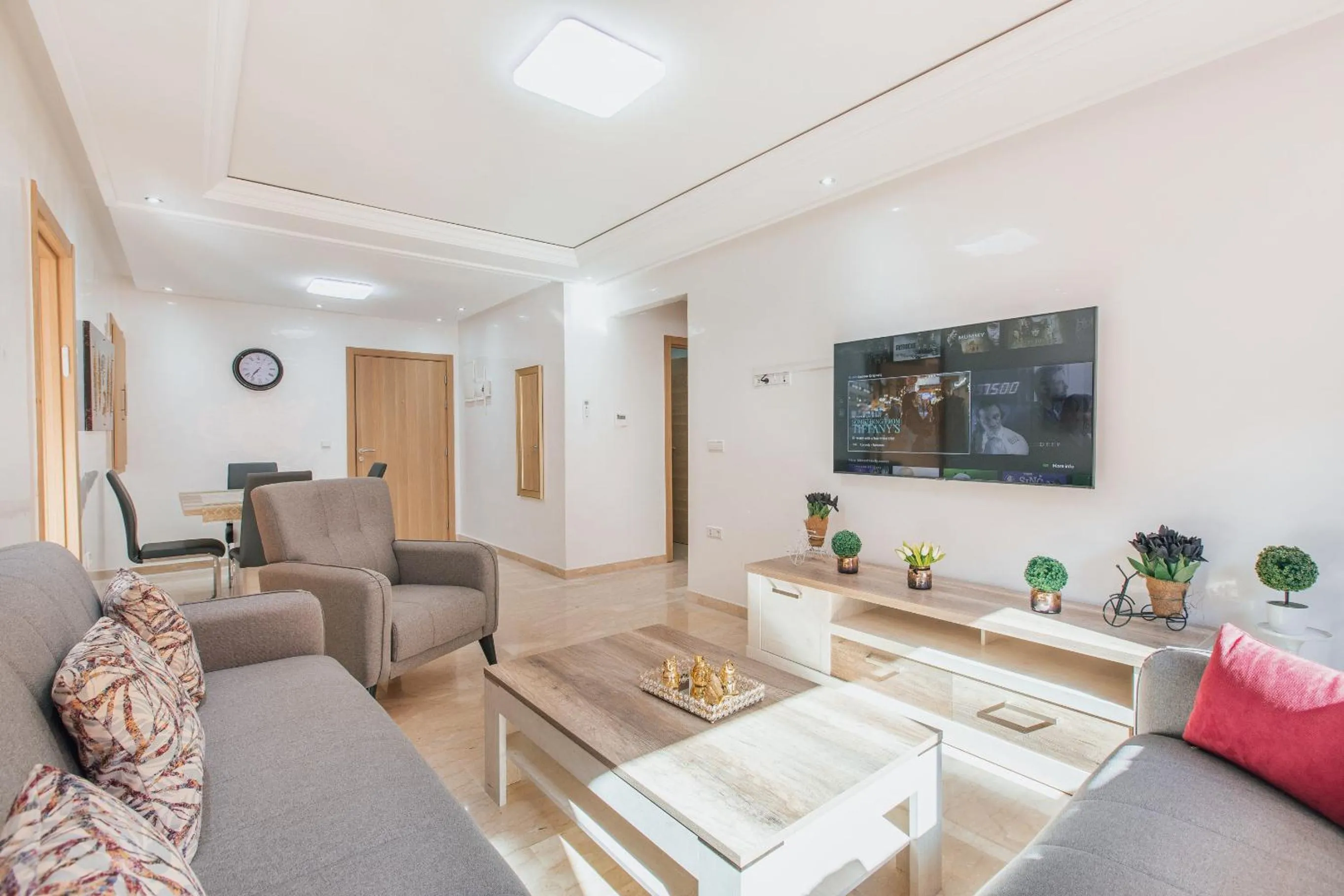 Communal lounge/ TV room in Migdal Gueliz Apart Hôtel
