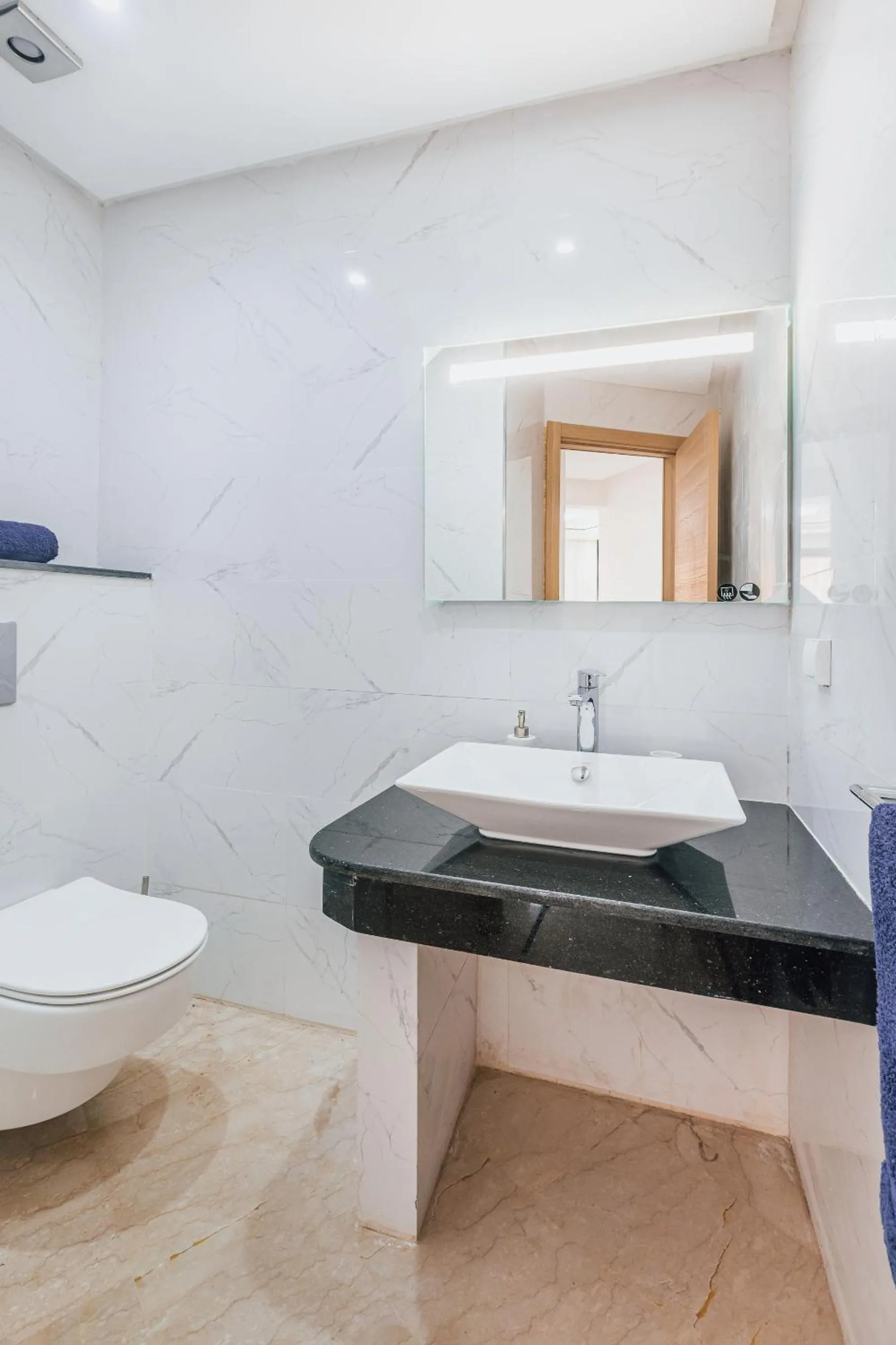 Toilet in Migdal Gueliz Apart Hôtel