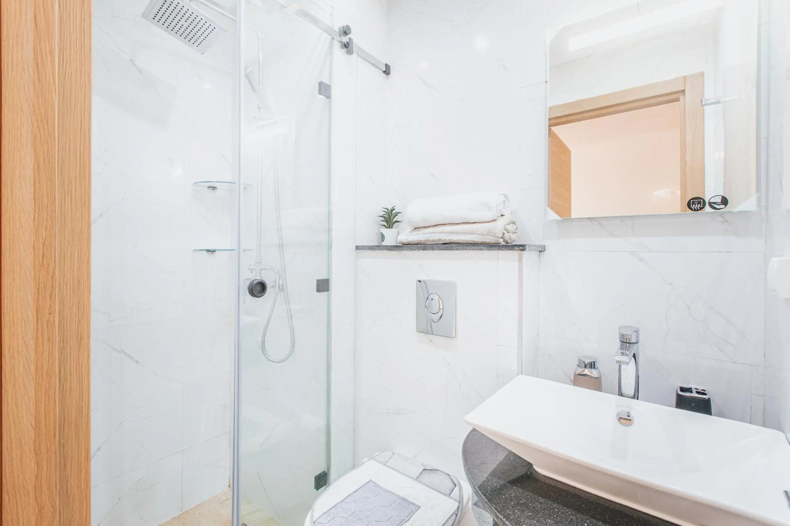 Shower in Migdal Gueliz Apart Hôtel