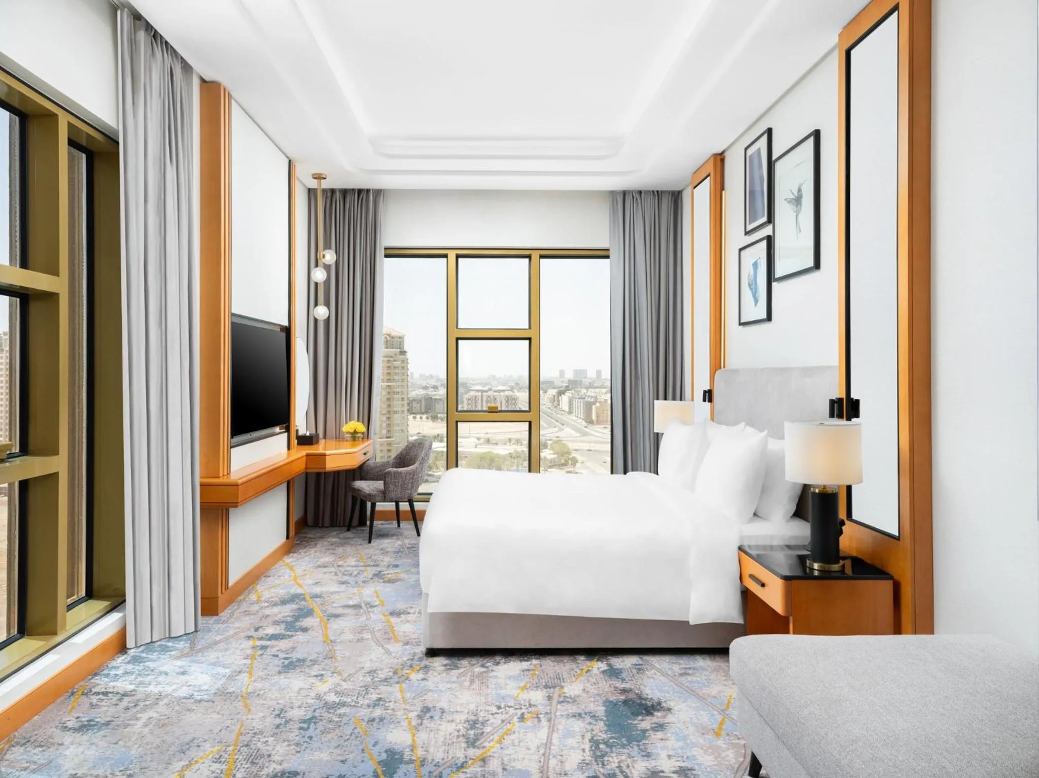 Photo of the whole room, Bed in voco Jeddah Gate by IHG