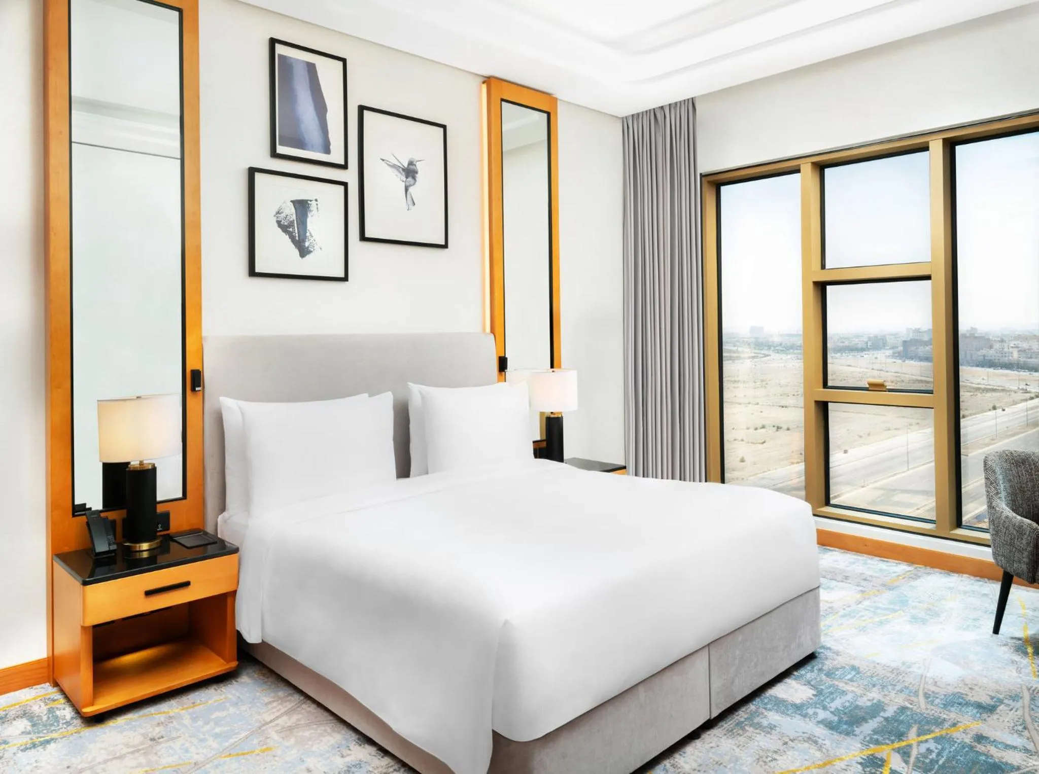 Photo of the whole room, Bed in voco Jeddah Gate by IHG