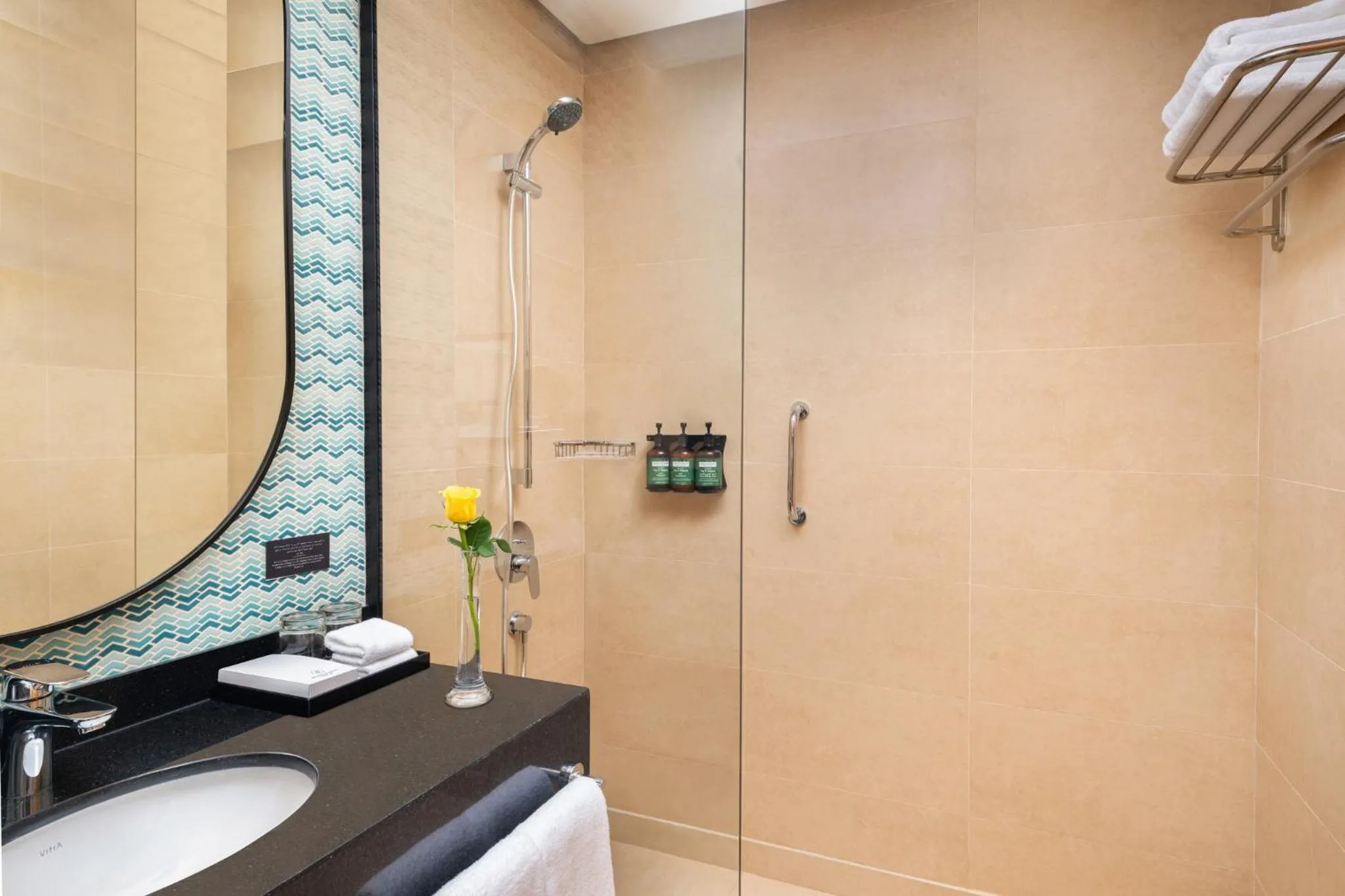 Photo of the whole room in voco Jeddah Gate by IHG