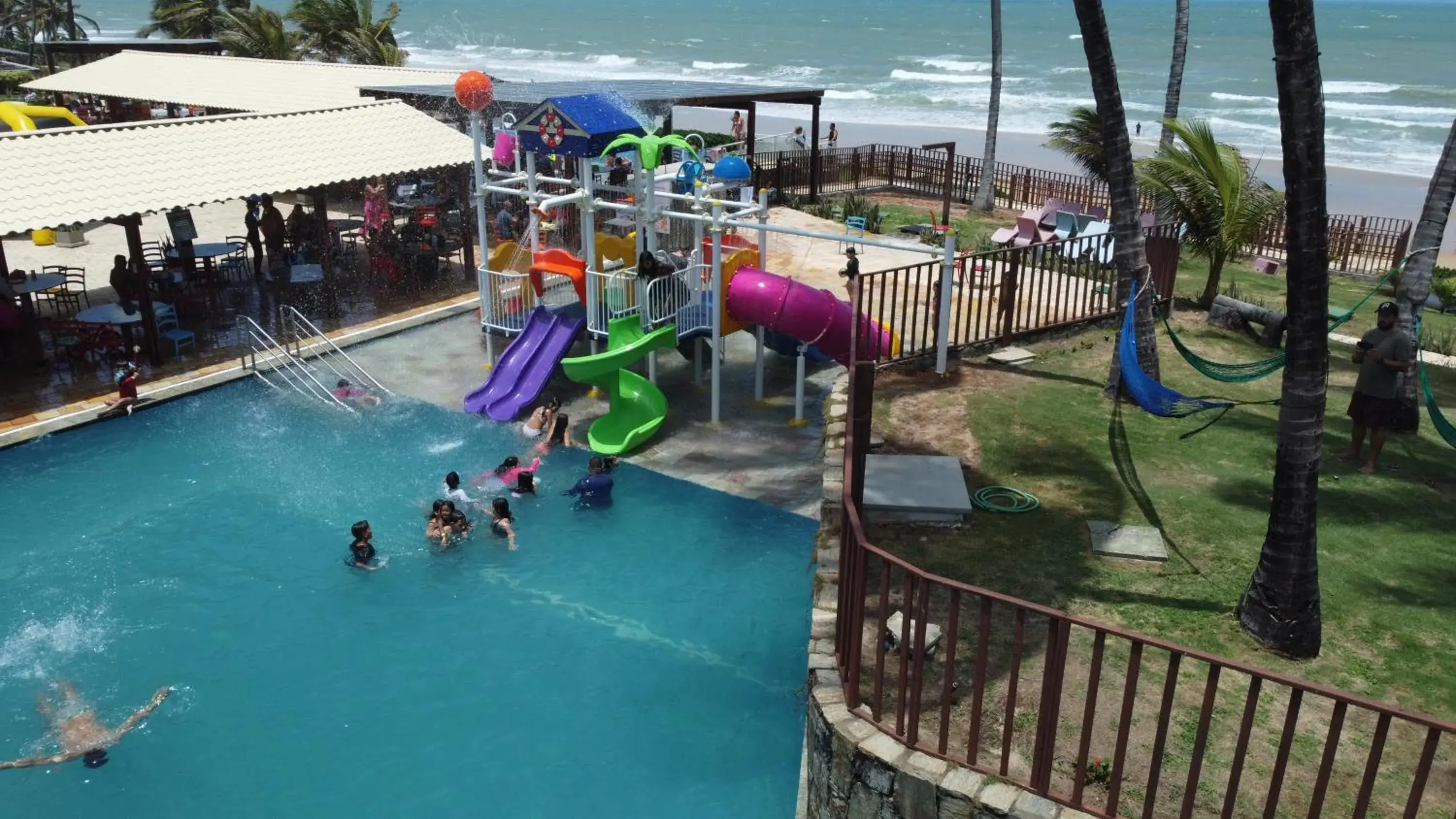 Swimming pool in Vila do Mar by GoldMen Hospitality Swimming pool in Vila do Mar by GoldMen Hospitality