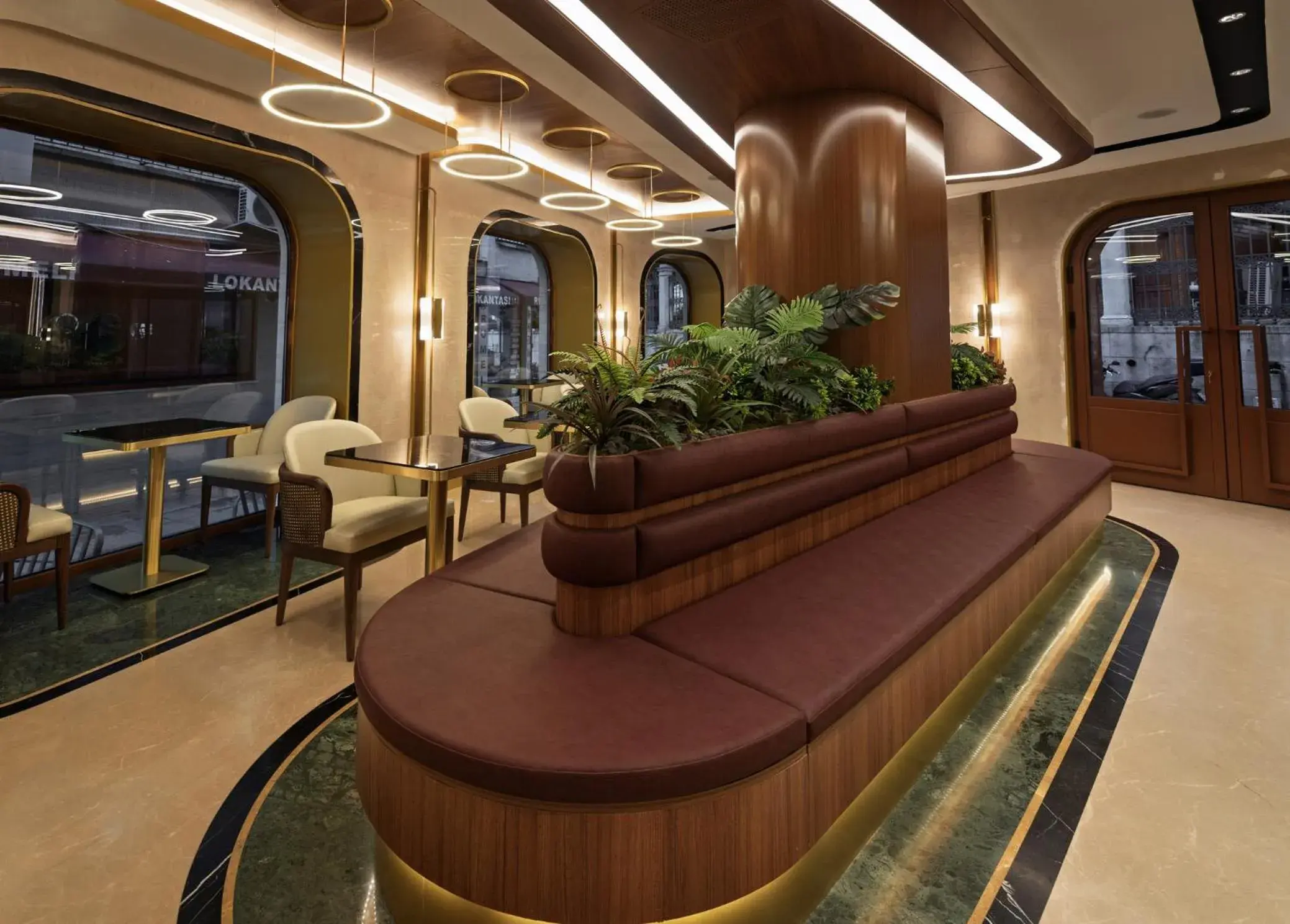 Lobby or reception in Erba Hotel Lobby or reception in Erba Hotel